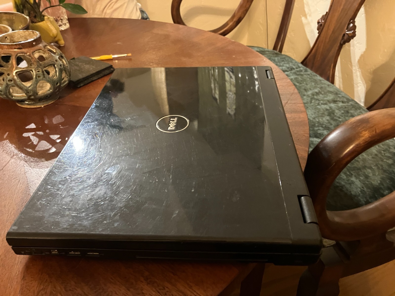 Dell Vostro 1710 17″ Vintage Laptop C2D 1.8GHz 4GB RAM 120GB SSD Win XP Wifi HD