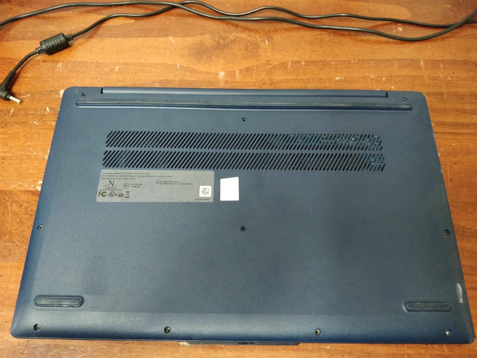 Lenovo IdeaPad Slim 3 15IRU8 INTEL I5-1335U@1.20GHz 8GB RAM NO DRIVE PARTS 8653