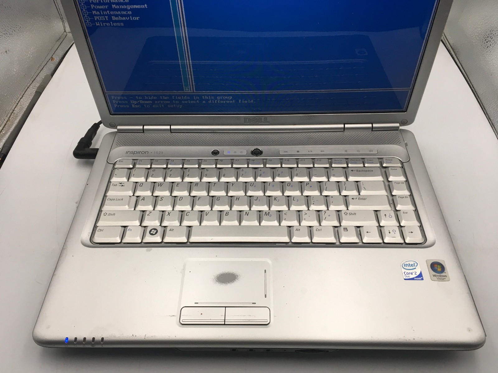 DELL INSPIRON 1525 – BOOTS TO BIOS – INTEL CORE 2 DUO – 3GB RAM – 15″ – READ -BB