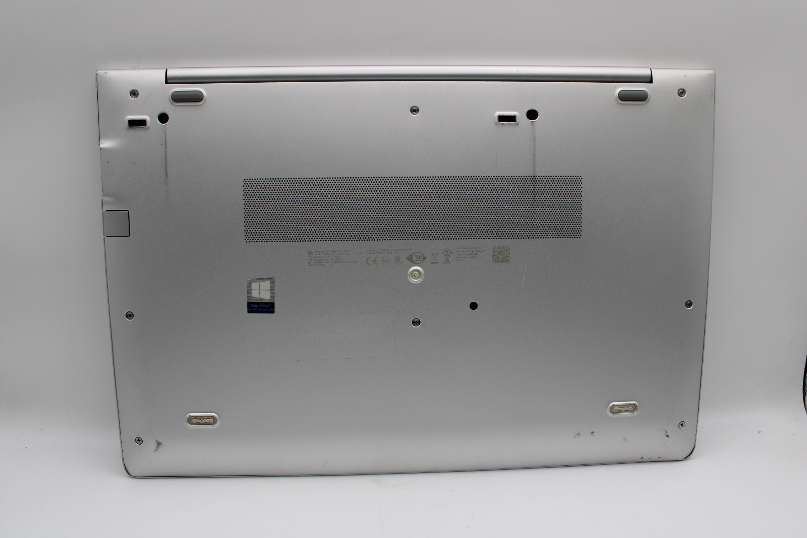 HP EliteBook 850 G5 i7-8500U @ 1.8 GHz 16GB RAM 256GB SSD No OS