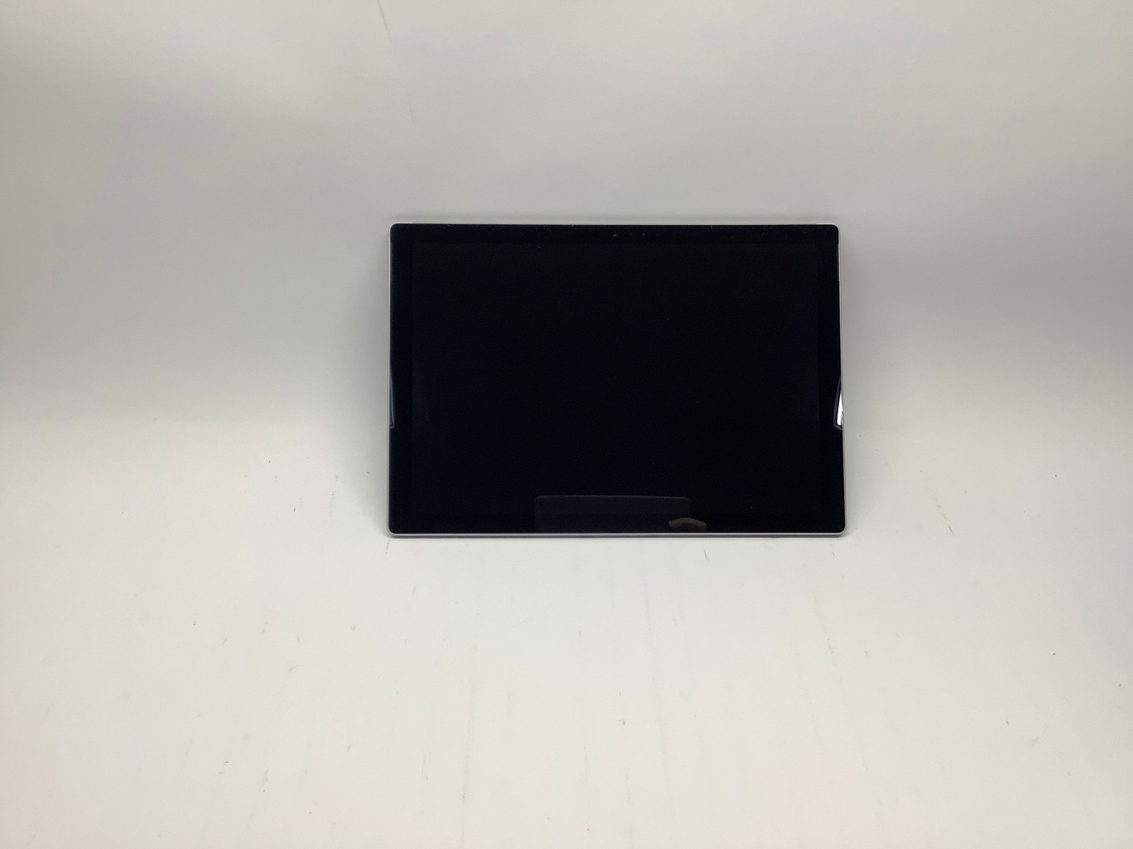 Microsoft Surface Pro 1796 14″ Tablet m3-7Y30 CPU 1.00GHz 4GB 128GB *