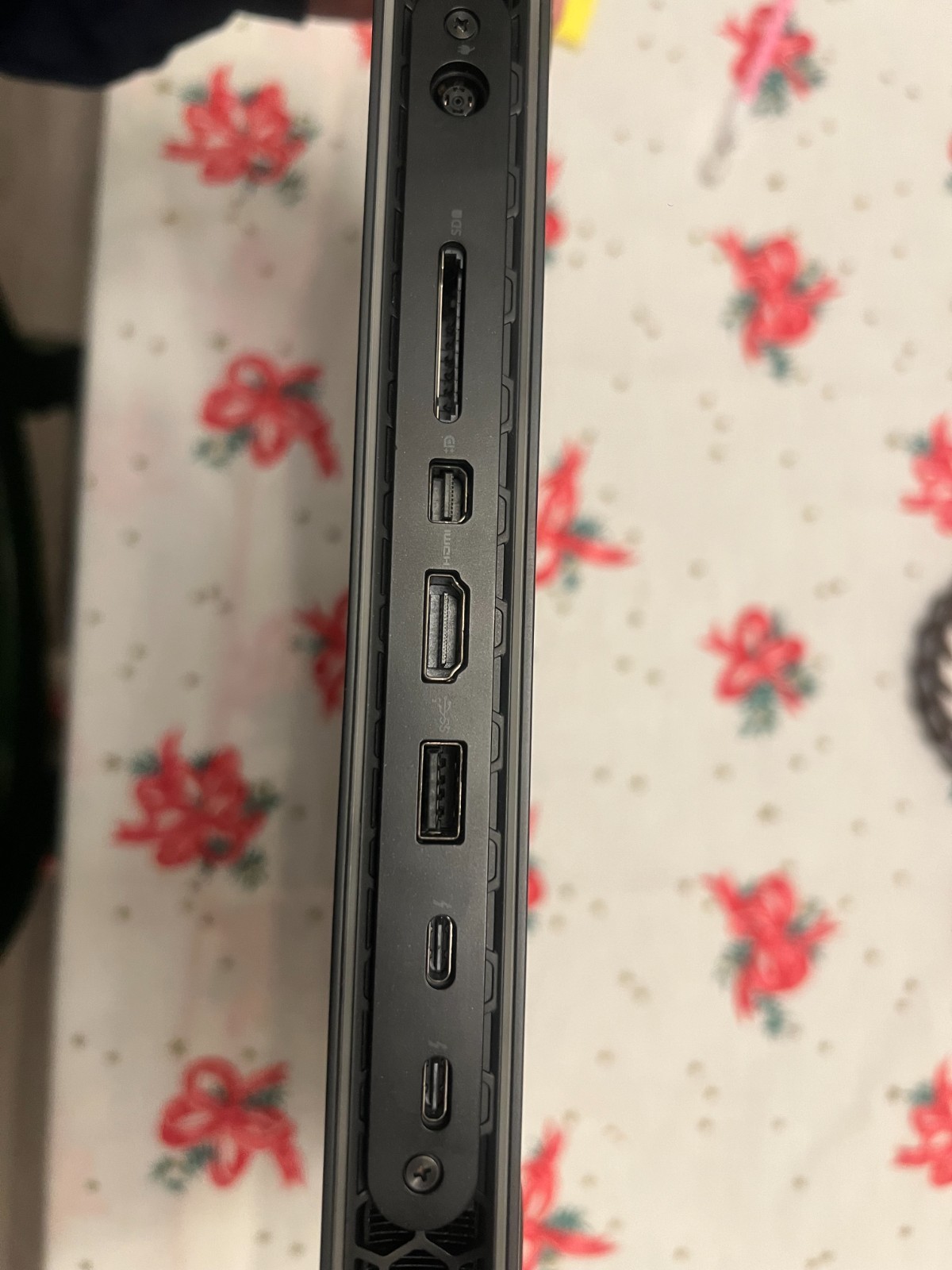 Alienware m18 R2 – i9-14900HX, RTX 4080, 32GB RAM, 1TB, Gaming Laptop + Backpack