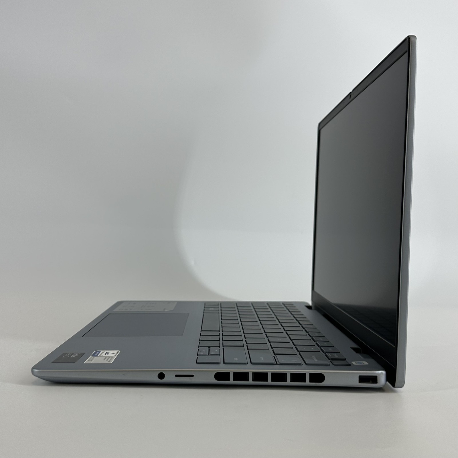 Dell Inspiron Plus 7440 14 QHD+ 3.8 GHz Ultra 7 155H 32GB 1TB SSD Excellent