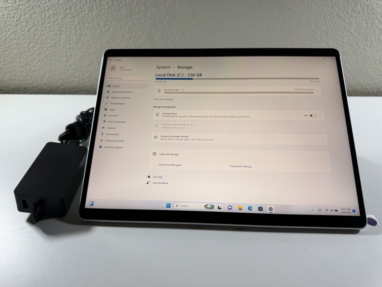 Microsoft Surface Pro 8 (1982) i5-1145G7 – 16GB RAM – 256GB 120Hz – Win 11 Pro