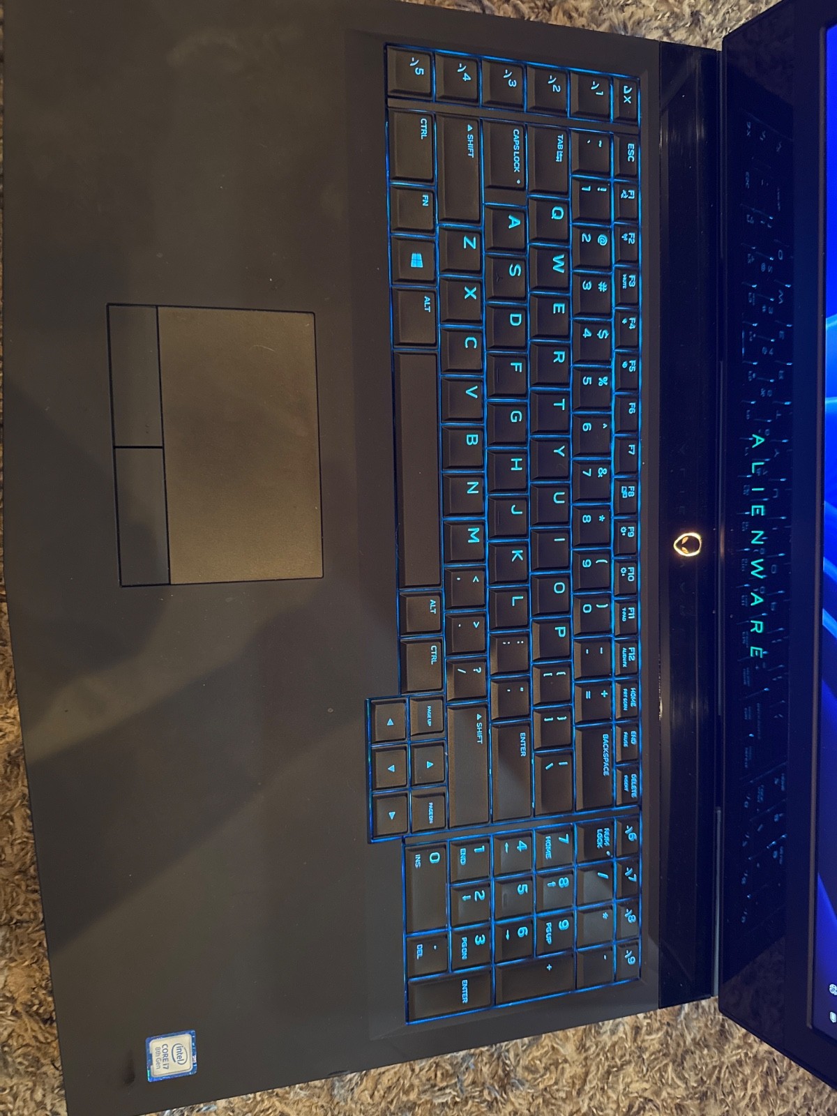 alienware 17 r5 gaming laptop