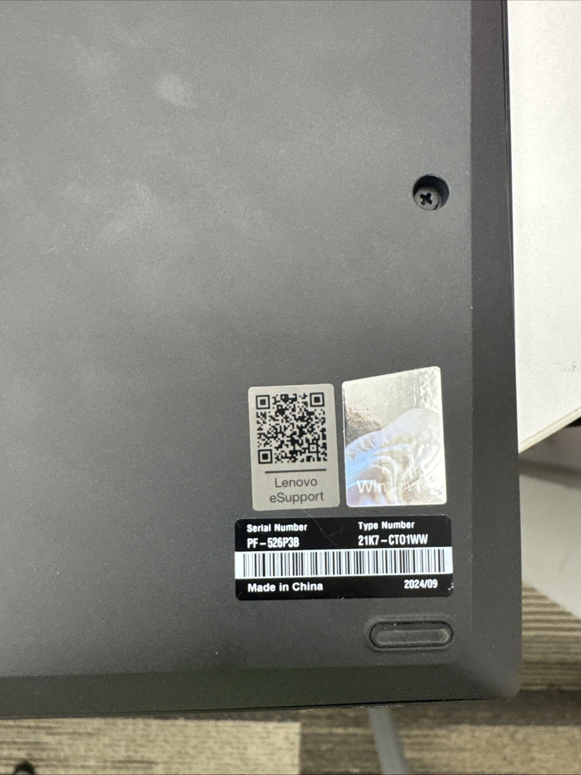 lenovo thinkpad T16 gen 2 Ryzen 7 pro ( boots to bios) No SSD