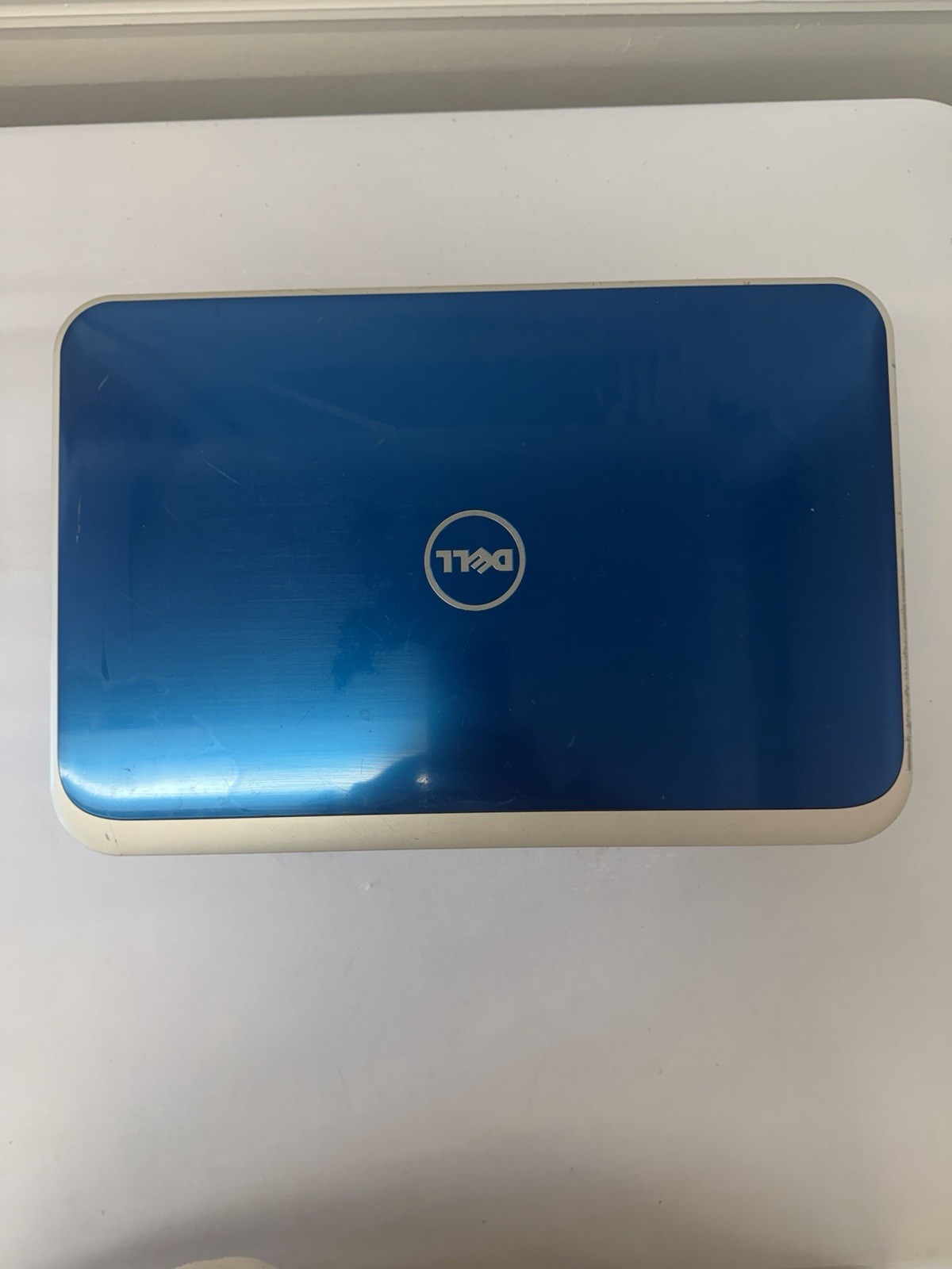 Dell Inspiron 5520 Laptop – Unknown if Screen is Good – Intel – Read Des