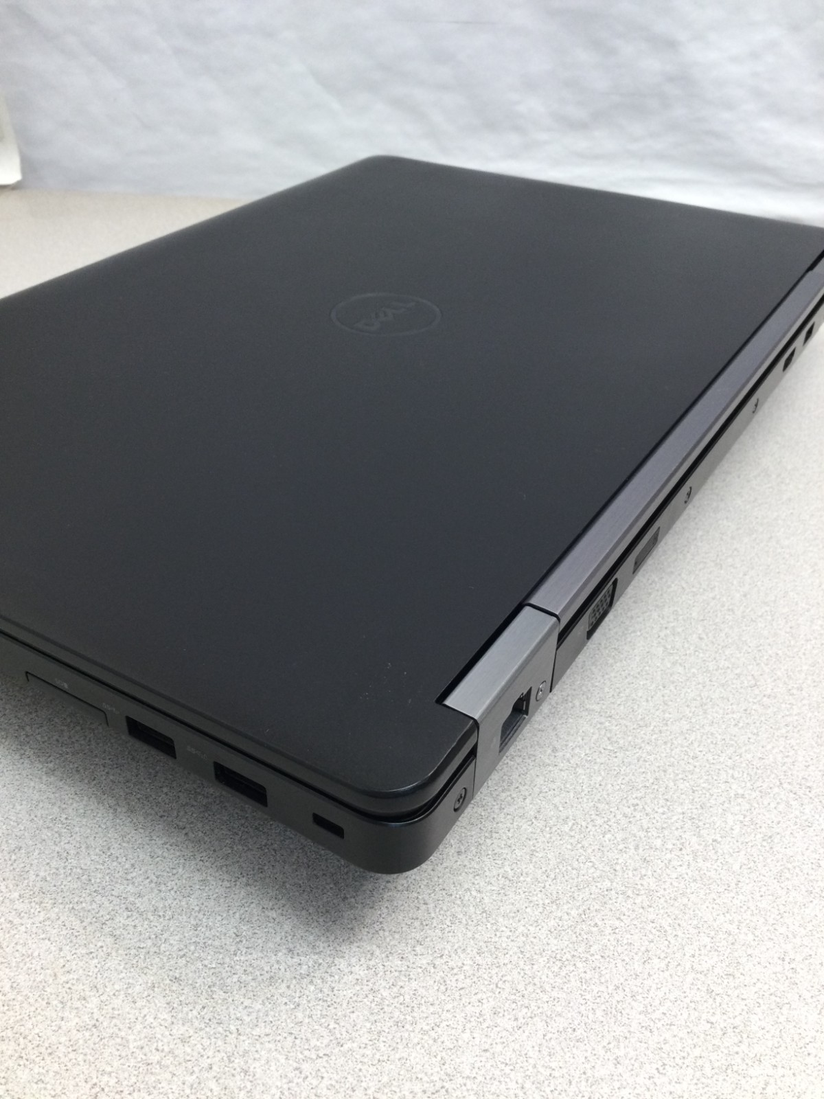 dell precision 3510 core i5 6th gen 15.6” 2.30ghz 8gb ram 256 gb ssd win 11 pro