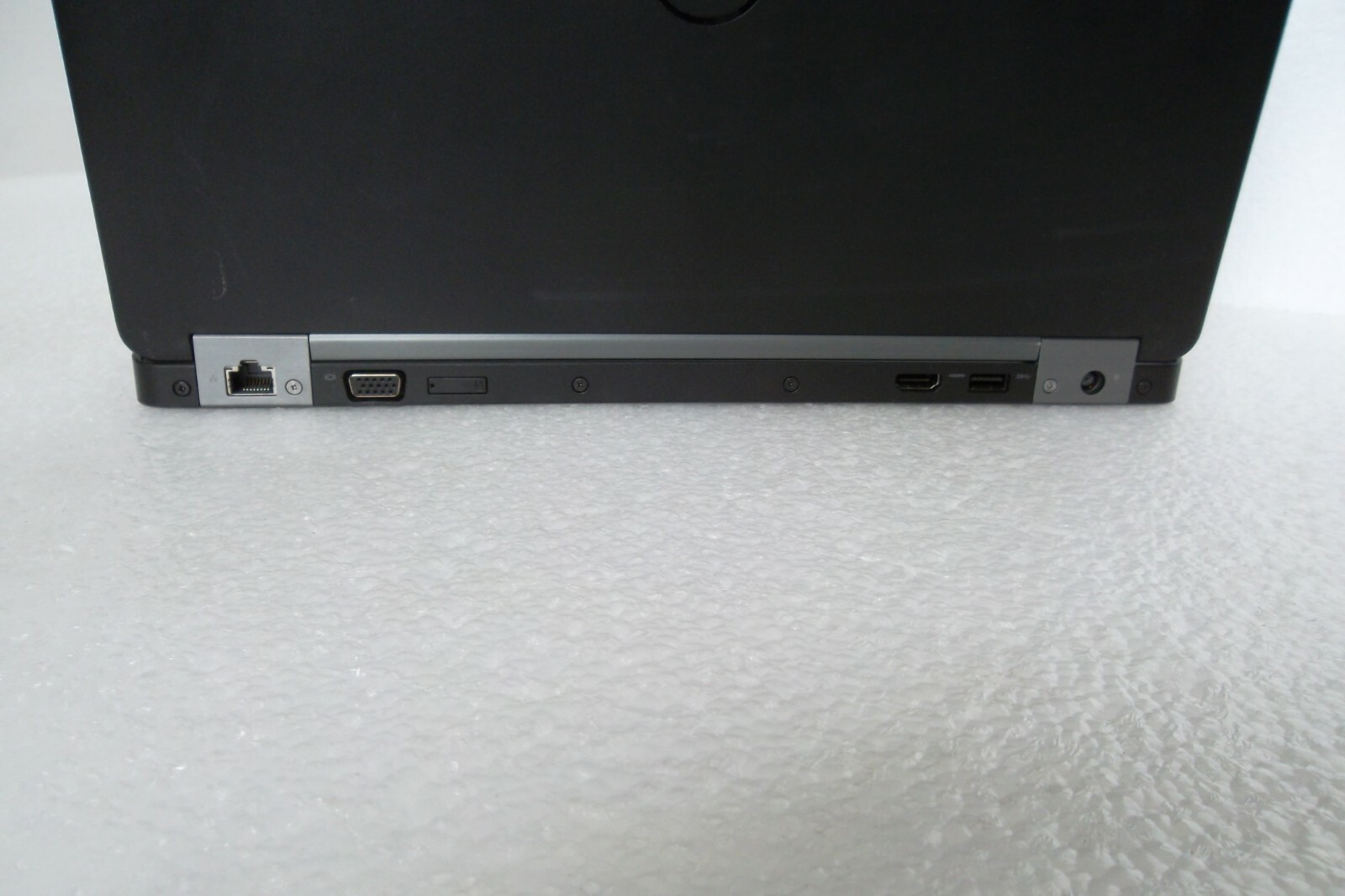 Dell Latitude E5470 14″ Intel Core i5 (6th Gen) 8GB Wi-Fi 500GB Webcam 1080p HD