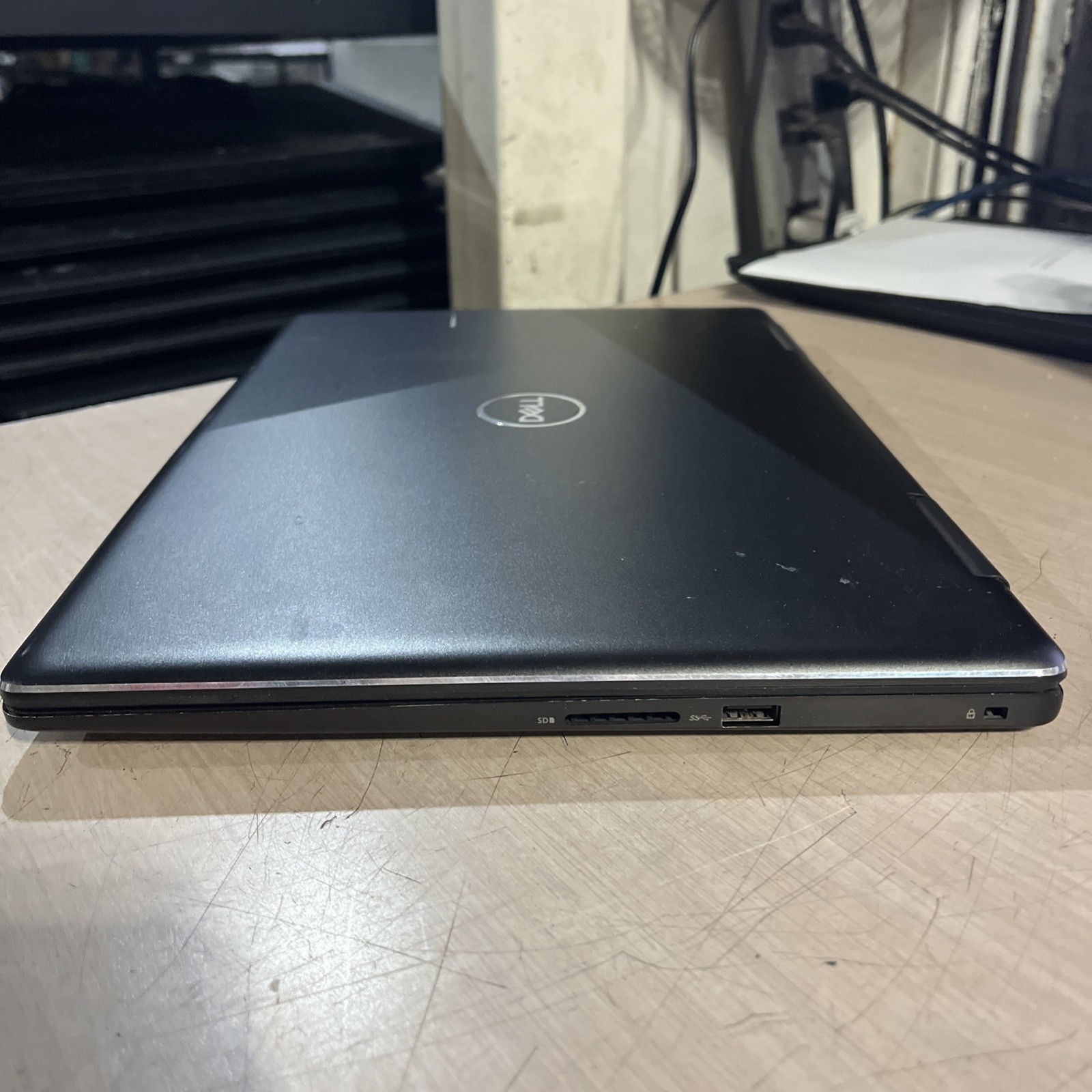 DELL INSPIRON 7573 INTEL CORE I7-8550U 1.80GHZ 8GB RAM NO HD