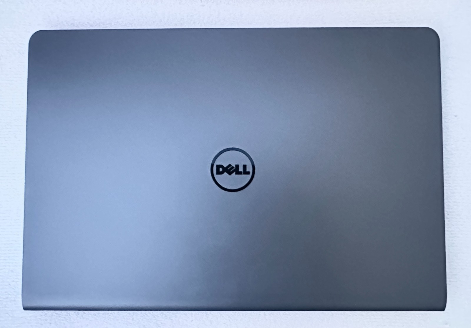 Dell Latitude 3550 15,6″ i3-5200U CPU @ 2,20 GHz 4 Go de RAM 500 Go HDD