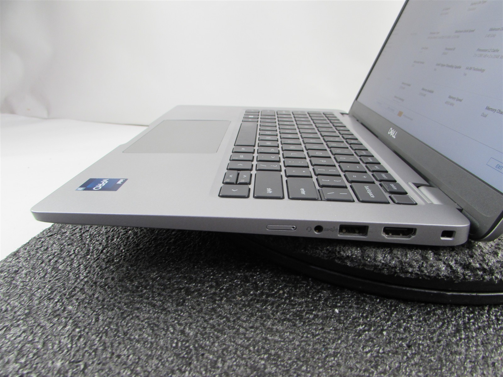 DELL LATITUDE 5340 1920X1080 FHD CORE I7-1365U 512GB SSD 32GB RAM NO O.S