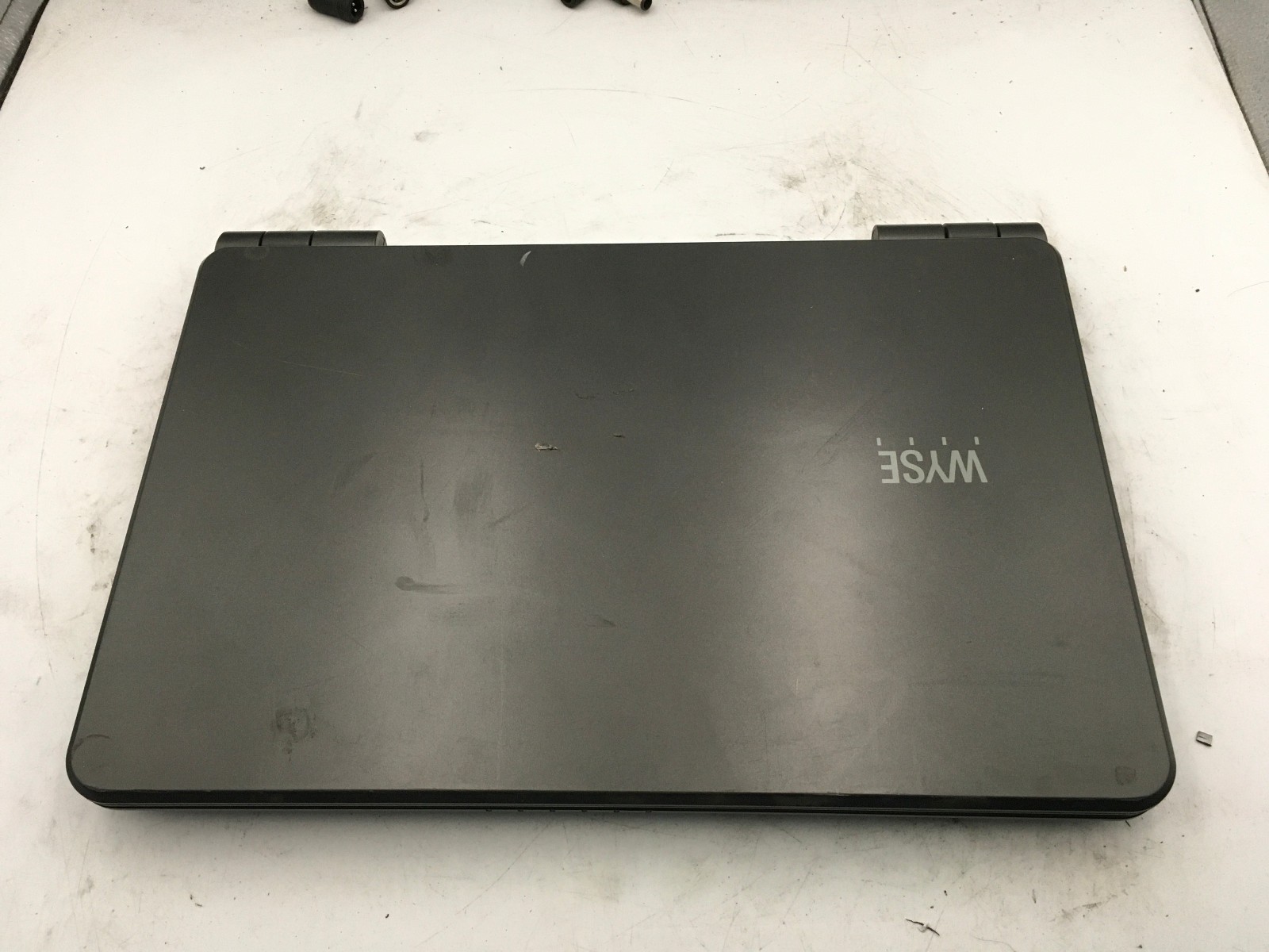 WYSE XN0M LAPTOP – FOR PARTS/LOCKED BIOS – AMD G-T56N – 4GB RAM – READ DESC – BB