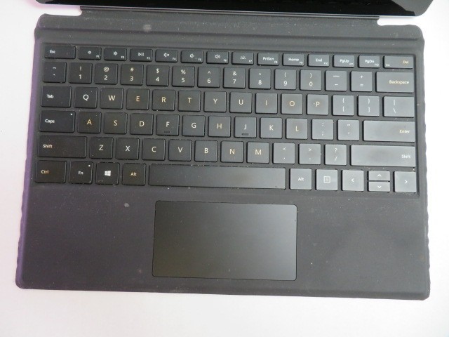 MICROSOFT SURFACE PRO 5TH GEN (1796) i5-7300U 8GB 256GB NVMe BACKLIT TOUCH W10P