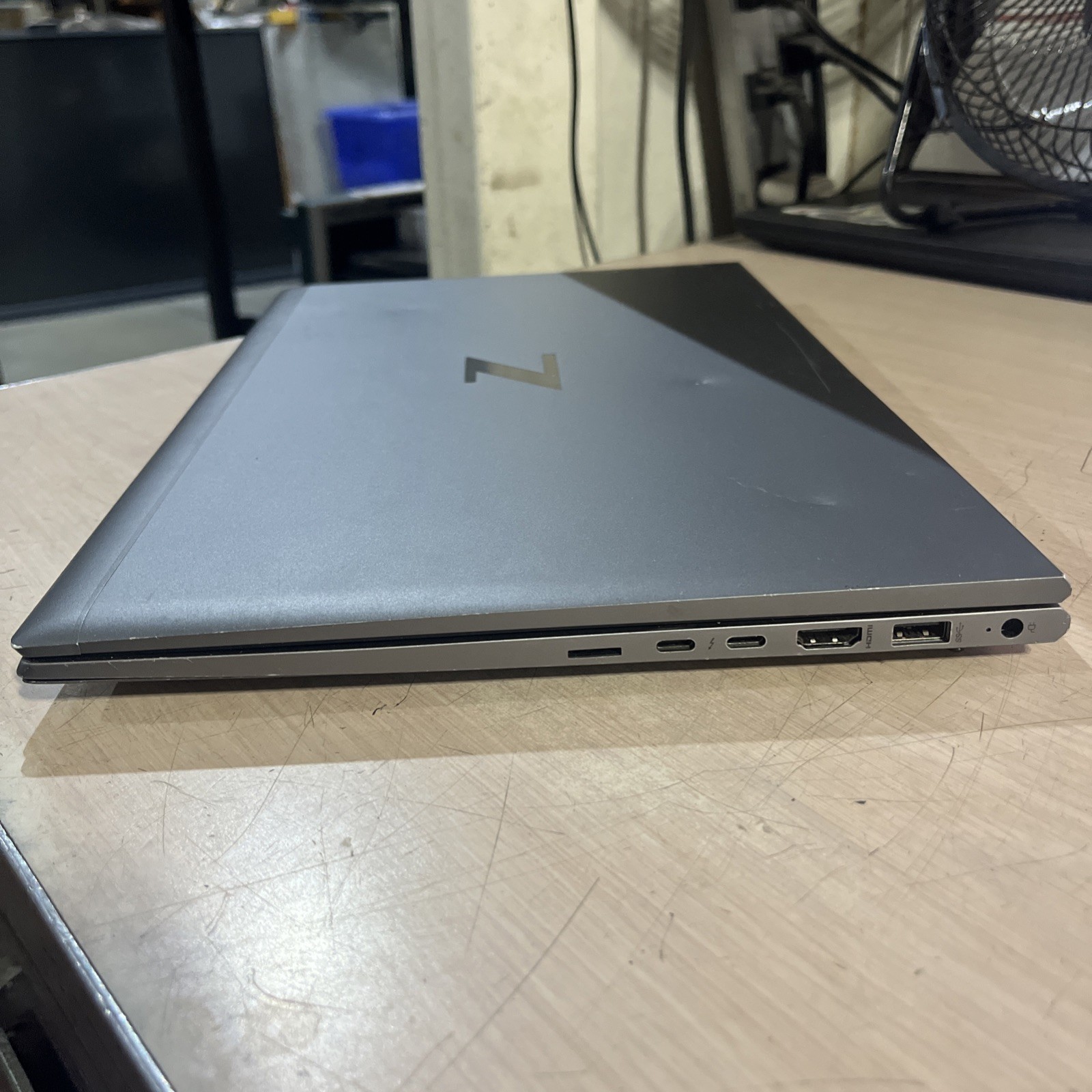 HP ZBOOK FIREFLY 15 G7 INTEL CORE I7-10510U 1.80GHZ 8GB RAM NO HD
