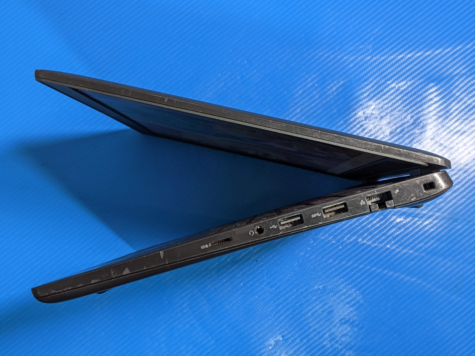 Dell Latitude 3420 14″FHD Intel Core i5-1135G7 2.4GHz 8GB 256GB SSD Win11Pro +PA