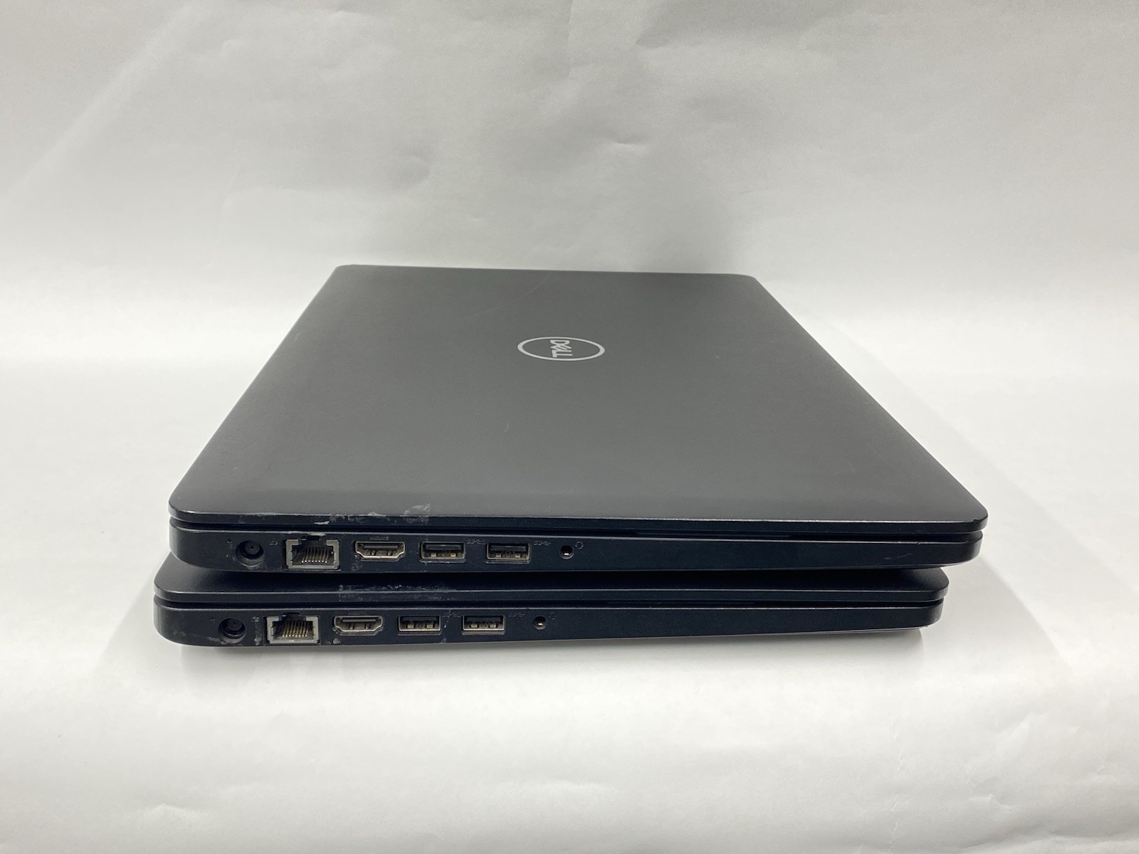 Lot of (2) Dell Latitude 3580 – 1366×768 – i3-6006u – No RAM/SSD/OS – READ