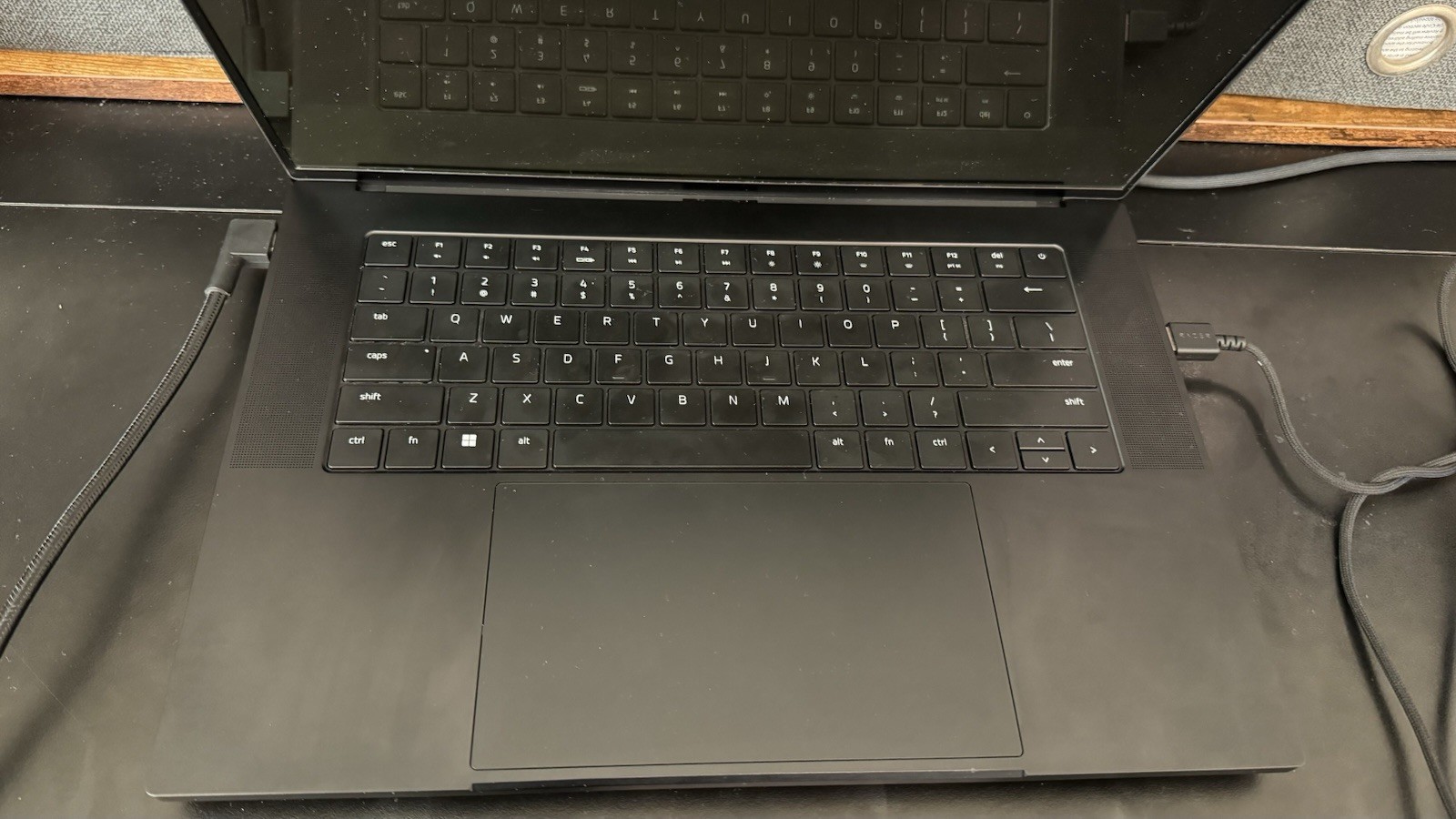 Razer Blade 16 (2024) OLED I9-14900HX/RTX 4090 64GB RAM