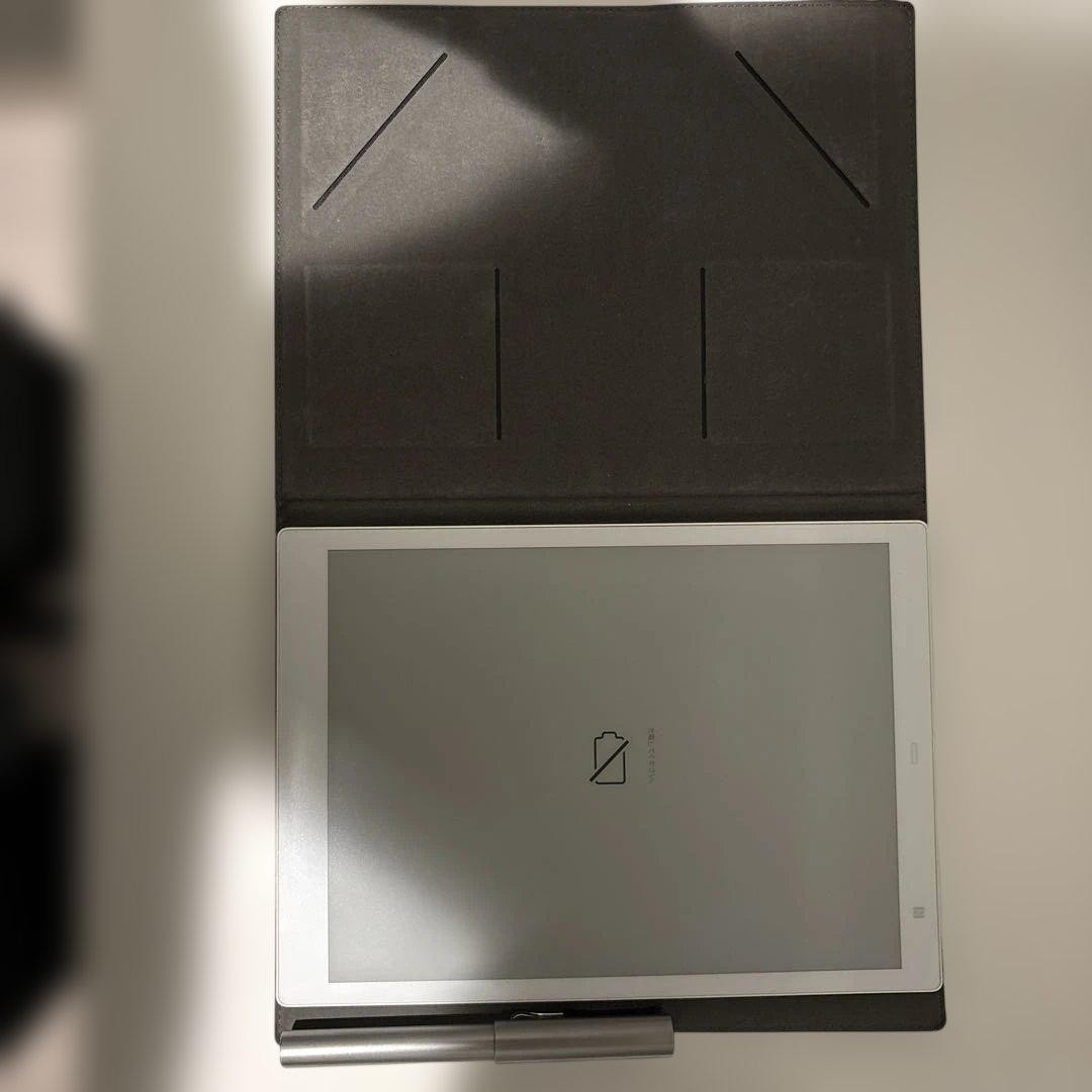 Fujitsu Quaderno FMVDP51 A5 Electronic Paper Tablet with Cover and Stylus Pen