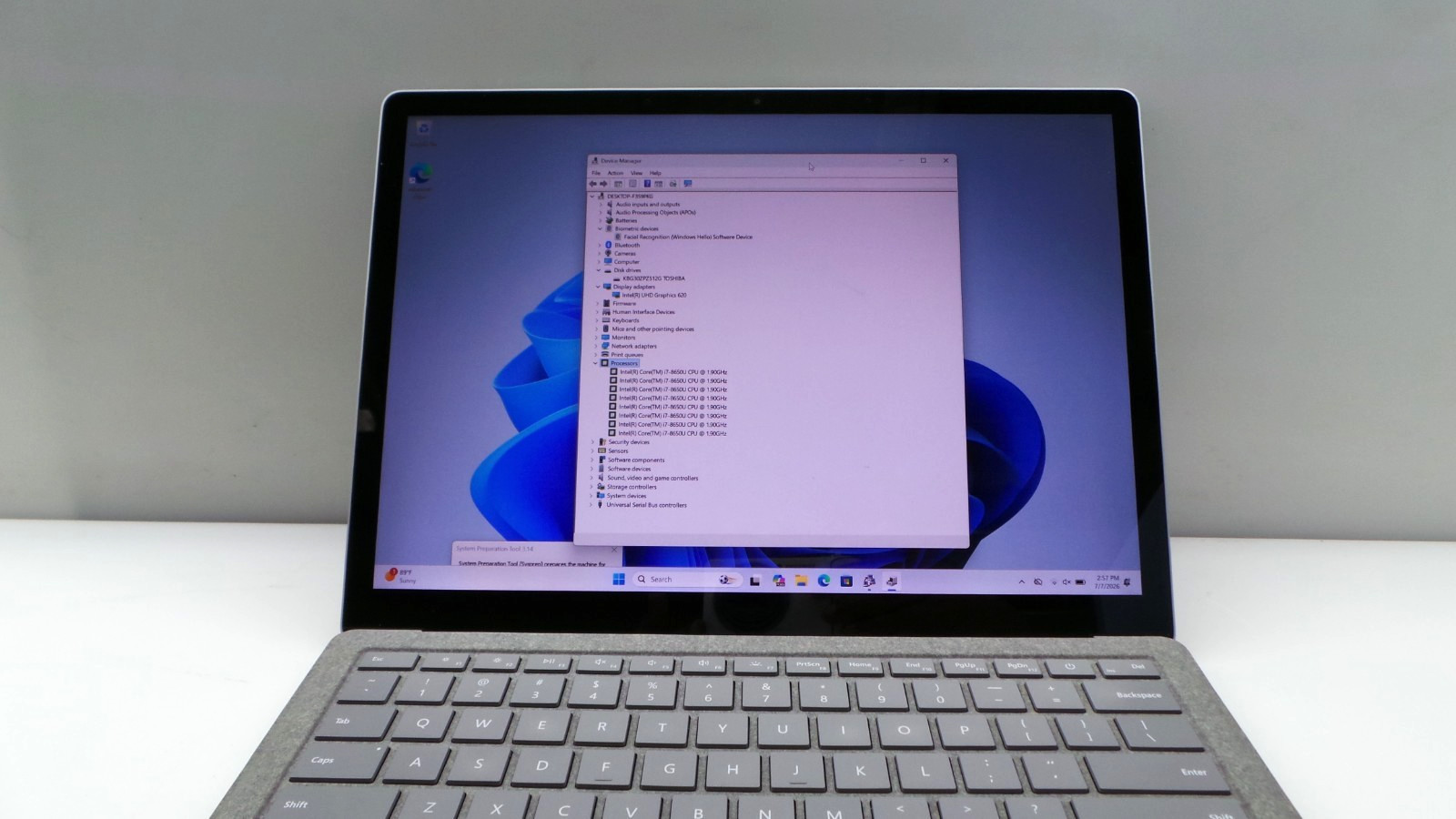 Microsoft Surface Laptop 2 | 13.5″ Touch | i7-8650U 1.90GHz 16GB RAM 512GB SSD