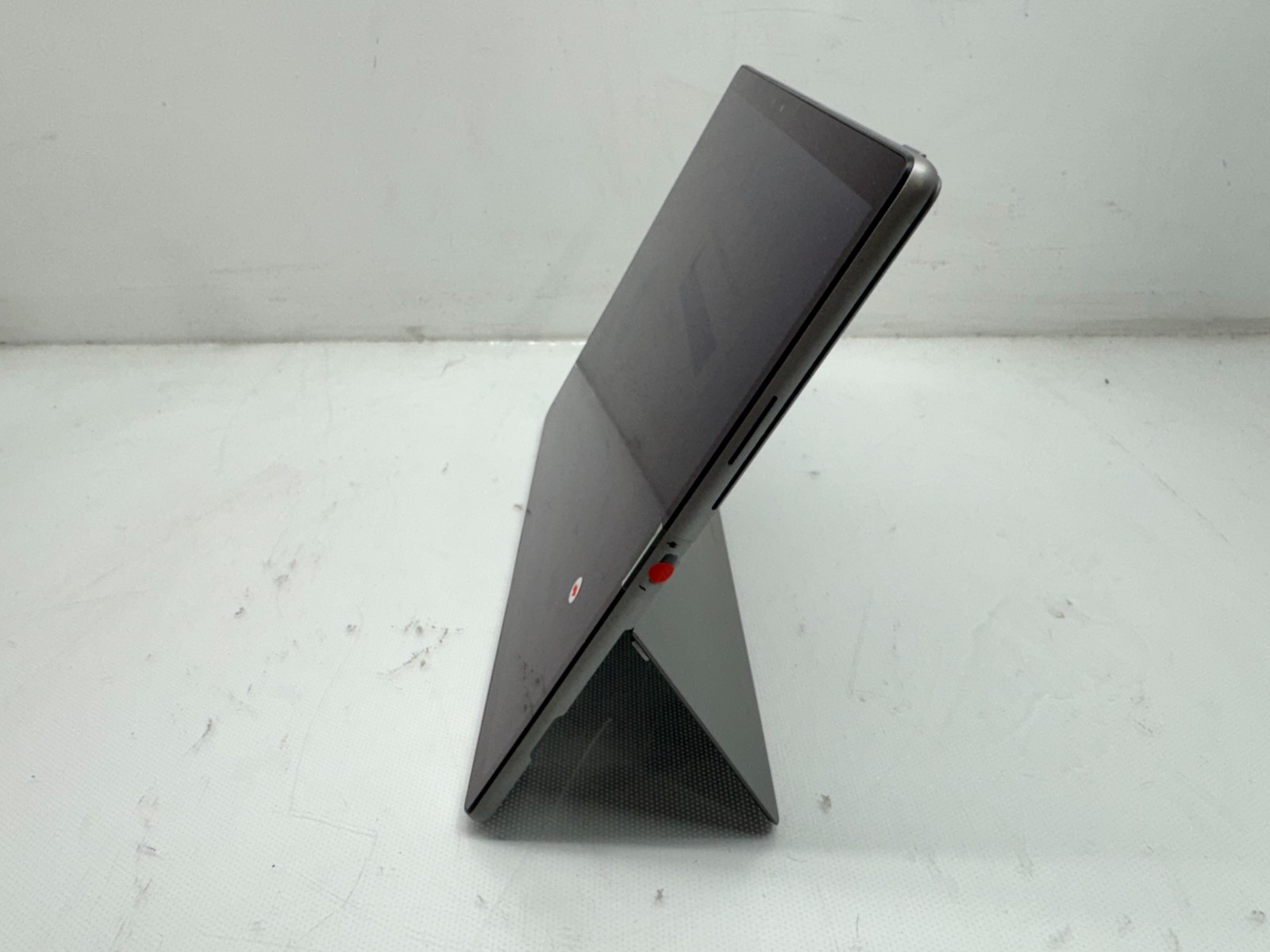 Latitude 7320 Detachable Intel i5-1140G7@1.1GHz 16GB 256G W/AC Win 11 **READ*