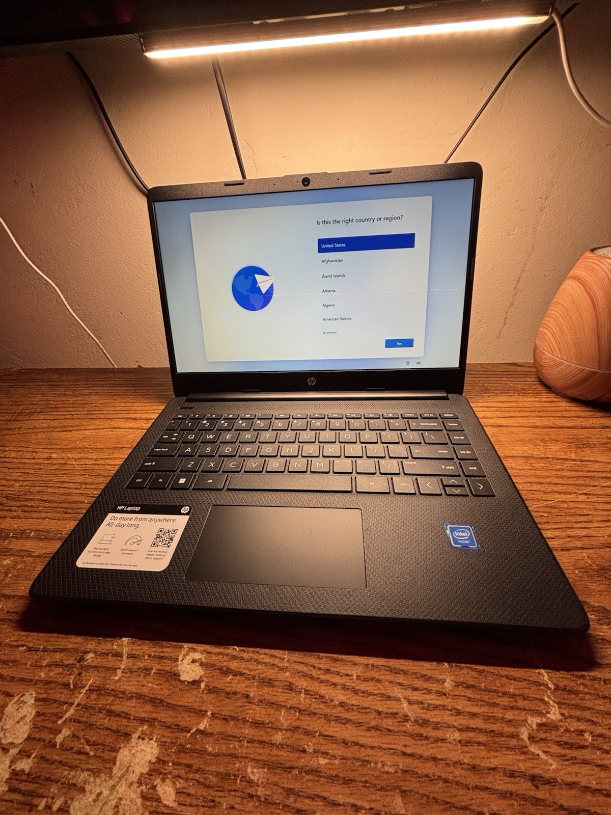 HP 15.6″ Laptop Intel Celeron Windows 11 Black Built-in Webcam Wi-Fi HDMI USB