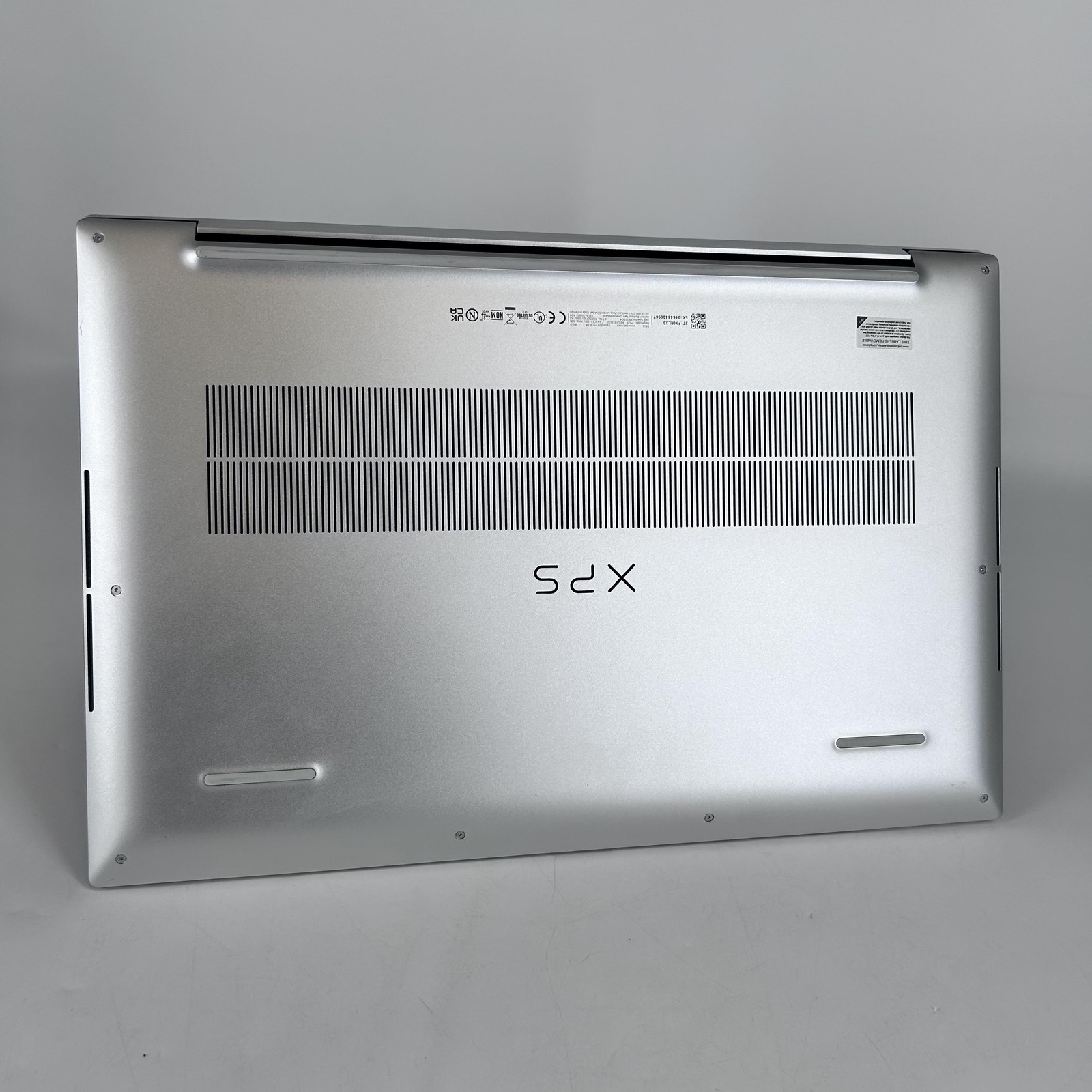 Dell XPS 17 9730 2023 Silver UHD+ TOUCH 2.6 GHz i9-13900H 64GB 2TB SSD RTX 4080