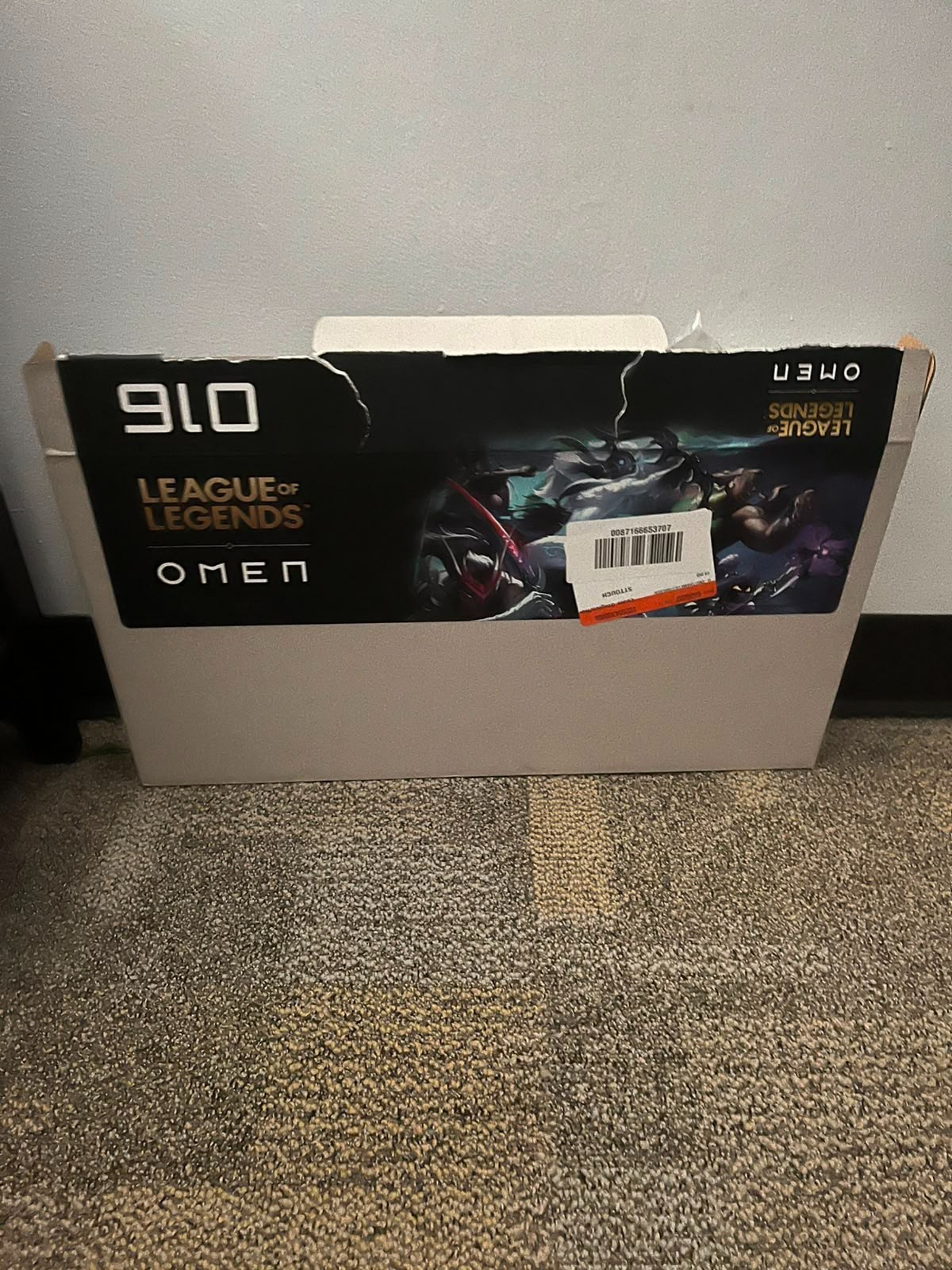 HP Omen Gaming Laptop-RTX 5060-Intel Core i7-14650HX, 32GB RAM, 1TB SSD.