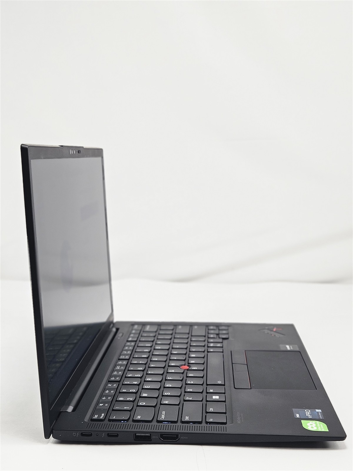 Lenovo X1 Carbon Gen 10 512GB SSD HDMI Wi-Fi 6E i7-1265U 16GB