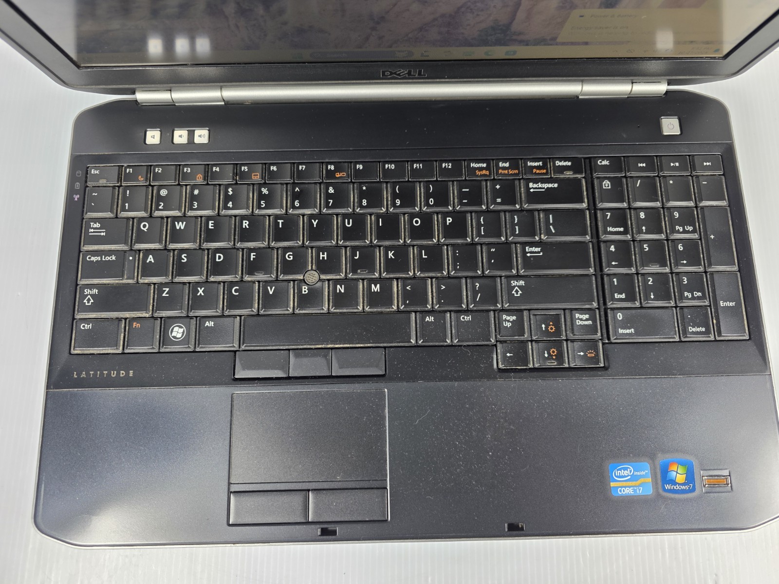 DELL Latitude E5520 15.6″ i7-2620M@2.70GHz 8GB RAM 500GB HD Windows 11