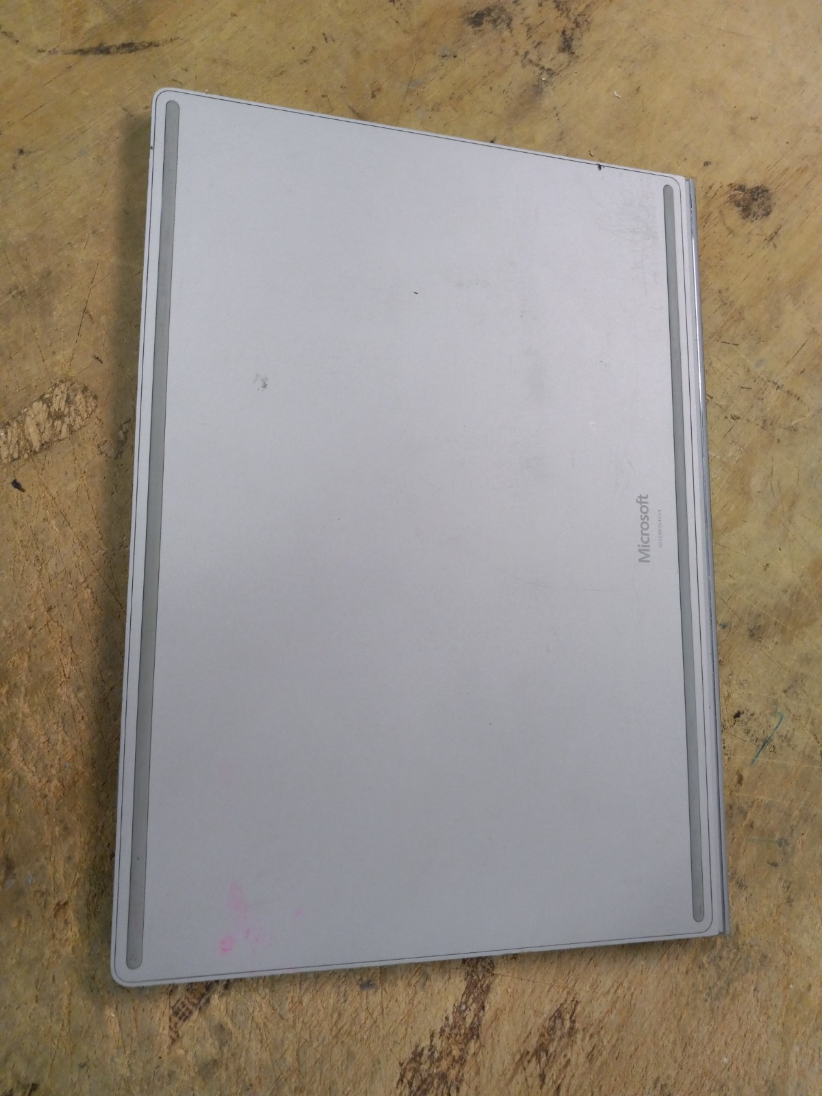 Microsoft Surface Book 1703 13.5″ i5-6300U 8GB Ram bad drive