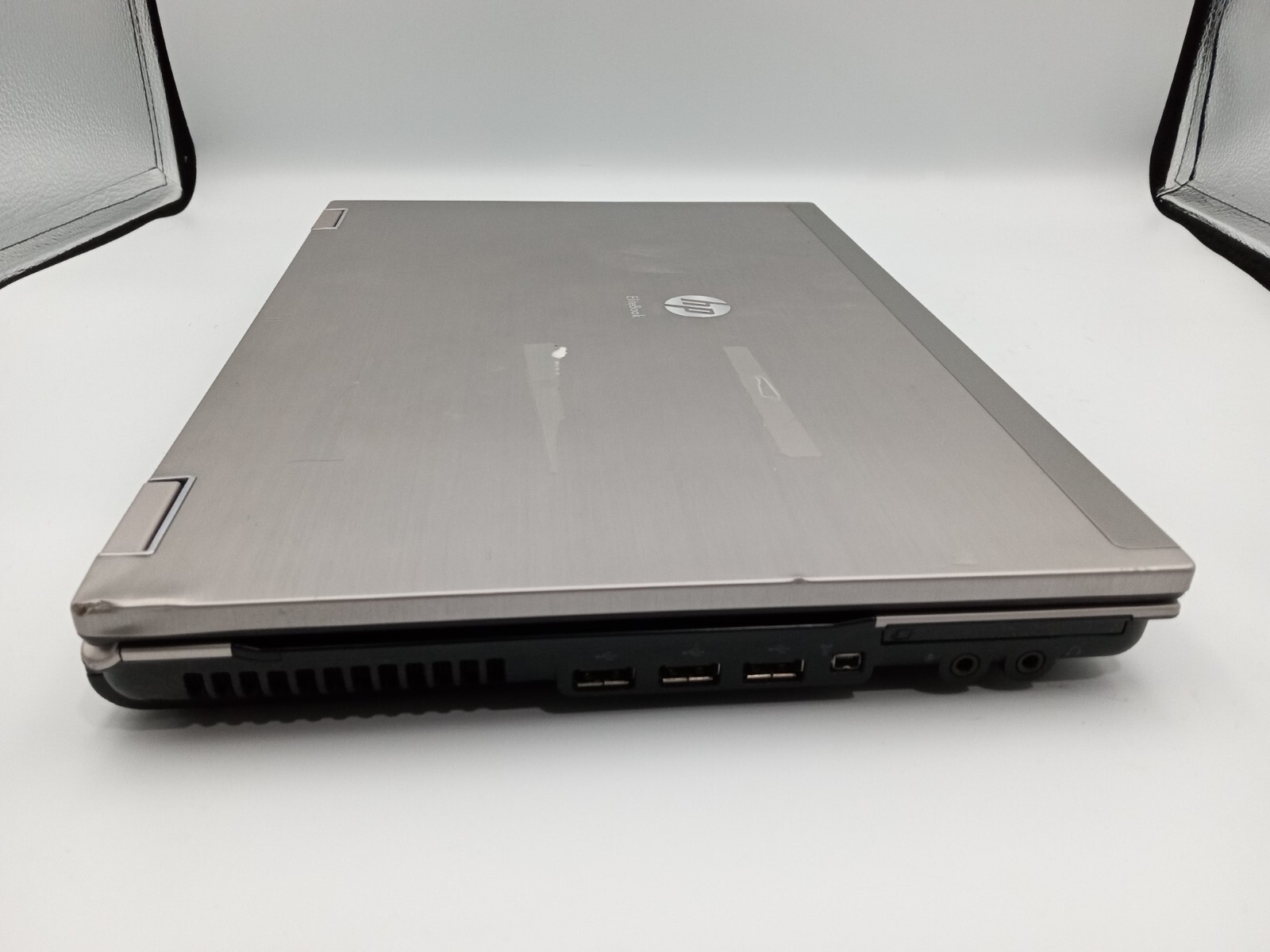 HP Elitebook 8440p 14″ Laptop Intel Core i5-520M 2GB RAM – PARTS – READ -RR