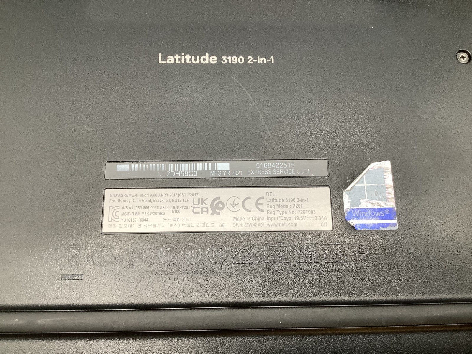 Dell Latitude 3190 2-in-1 Pentium Silver N5030 1.10GHz 4GB RAM 128GB SSD Read 2