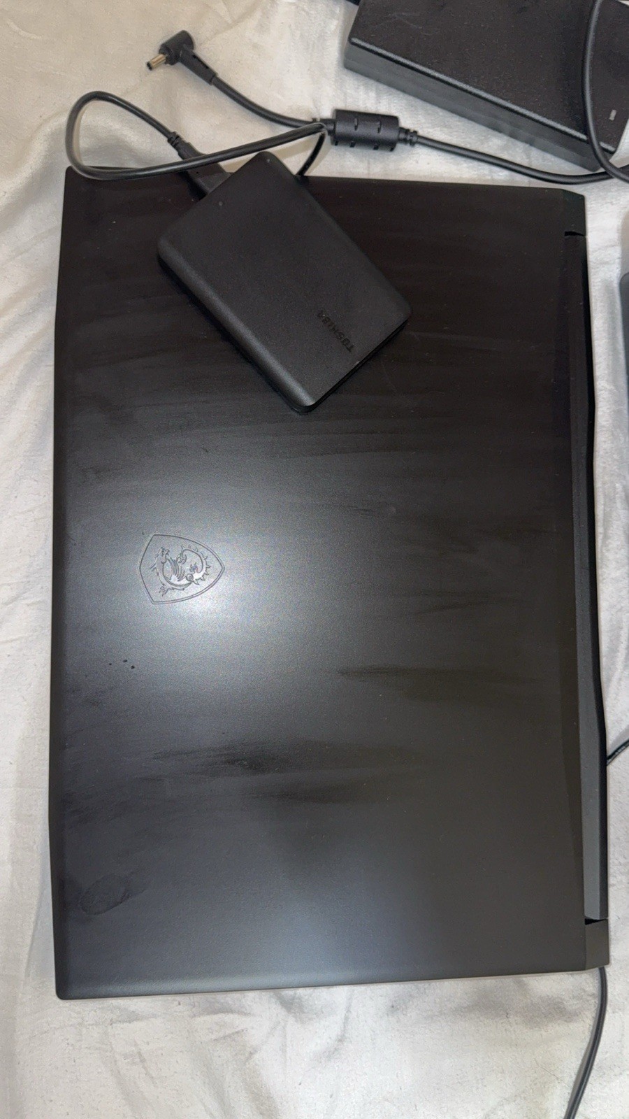 MSI Katana 512GB SSD Intel Core i7-11800H NVIDIA GeForce RTX 3050 Gaming Laptop