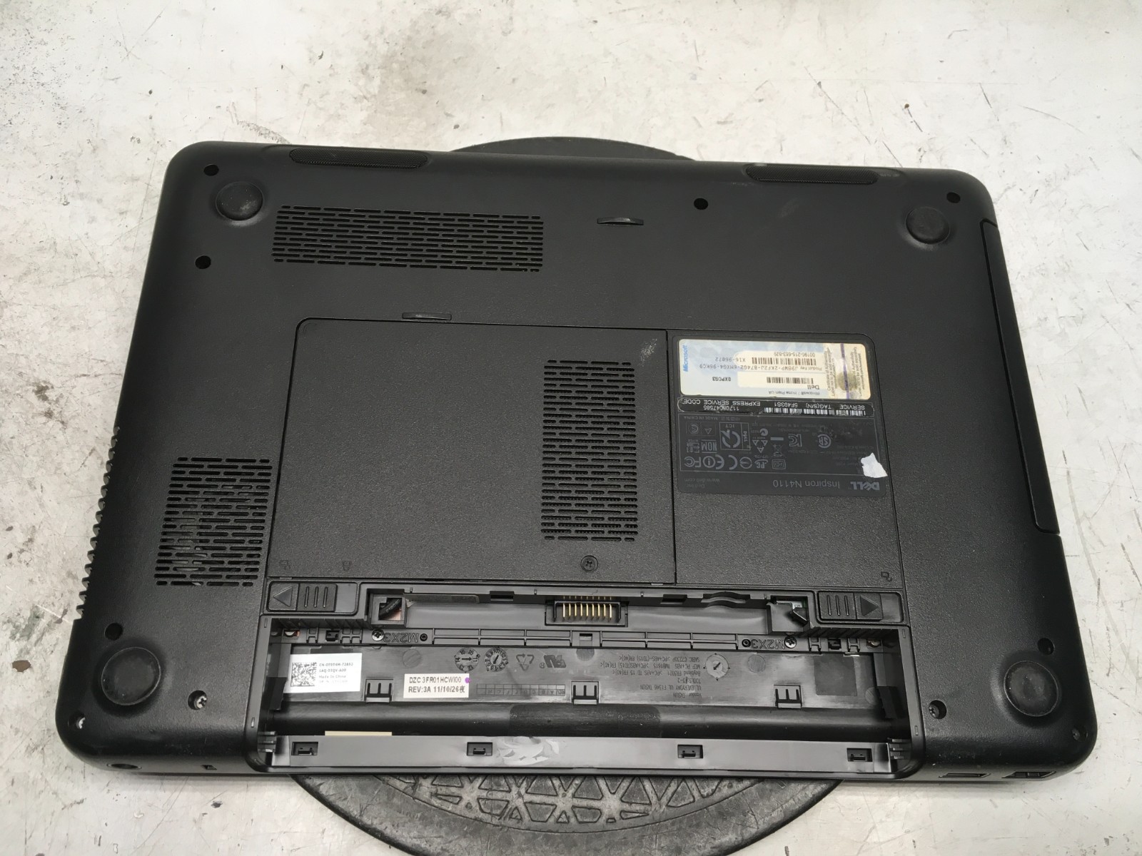 Dell Inspiron N4110 Intel i3-2330M 2.2GHz 4 GB NO HDD