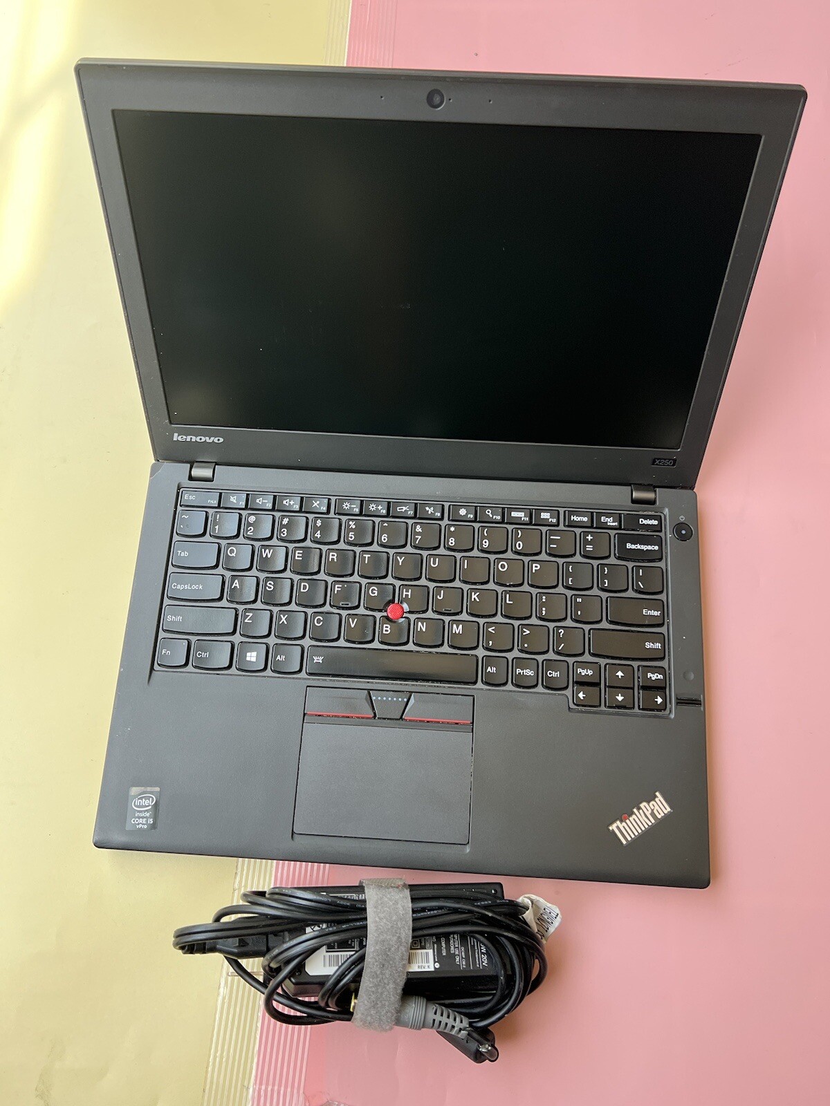 Lenovo Thinkpad X250 Core i5-5300U 8GB 500GB HDD WEBCAM BACKLIT BLUETOOTH