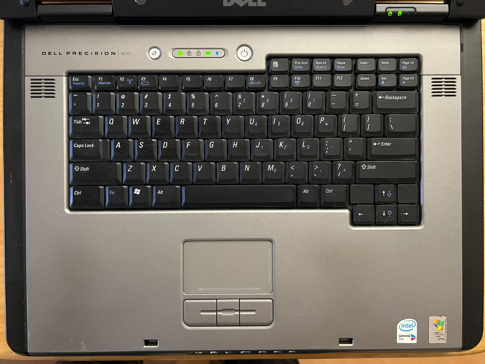DELL PRECISION M90 Laptop Intel CORE2 T7200 2GHz RAM 4GB HDD 750GB NVIDIA QUADRO