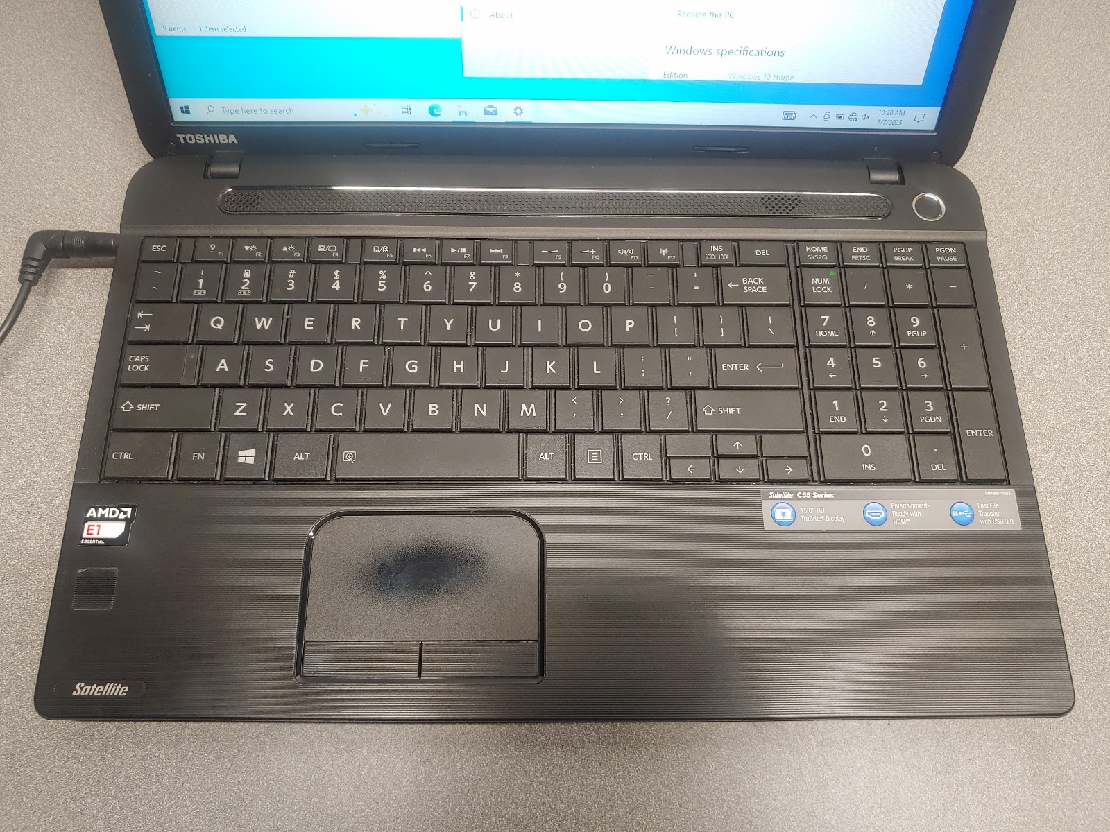 Toshiba Satellite C55D-A5170 15.6″ AMD E1-2100 8GB RAM 64GB SSD Windows 10