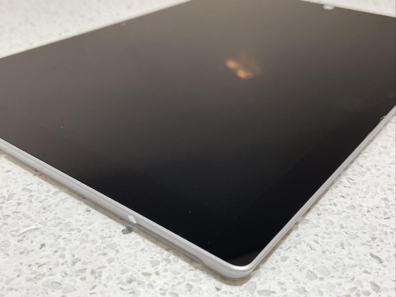 Microsoft Surface Pro 3 1631 12.3″ i7-4650U 8GB 256 GB SSD QHD WIN 10 PRO + Case
