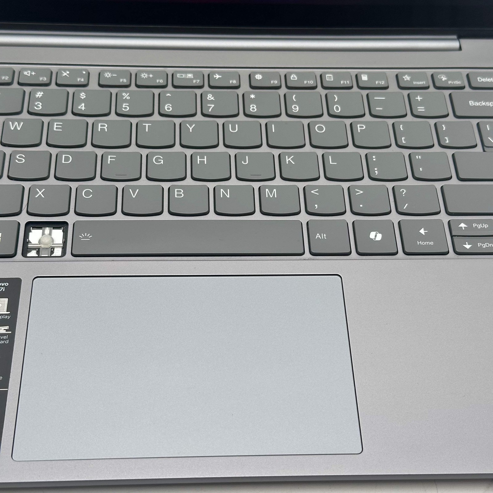 Lenovo Slim 7 14IMH9 14″ Touch Laptop Ultra 7 155H 16GB 512GB SSD READ