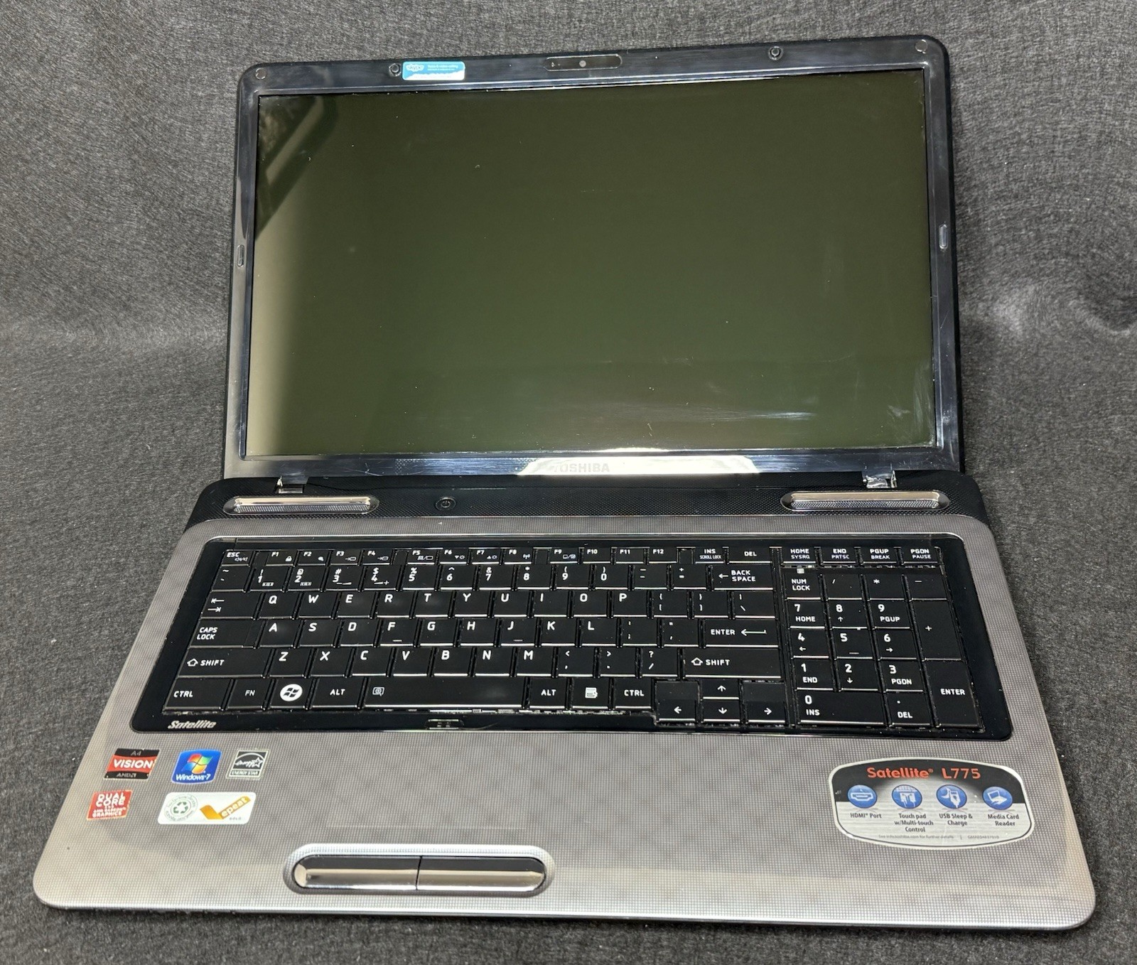 Toshiba Satellite L775 L775D-S7335 17.3″ HD LED AMD A4 For Parts No HDD