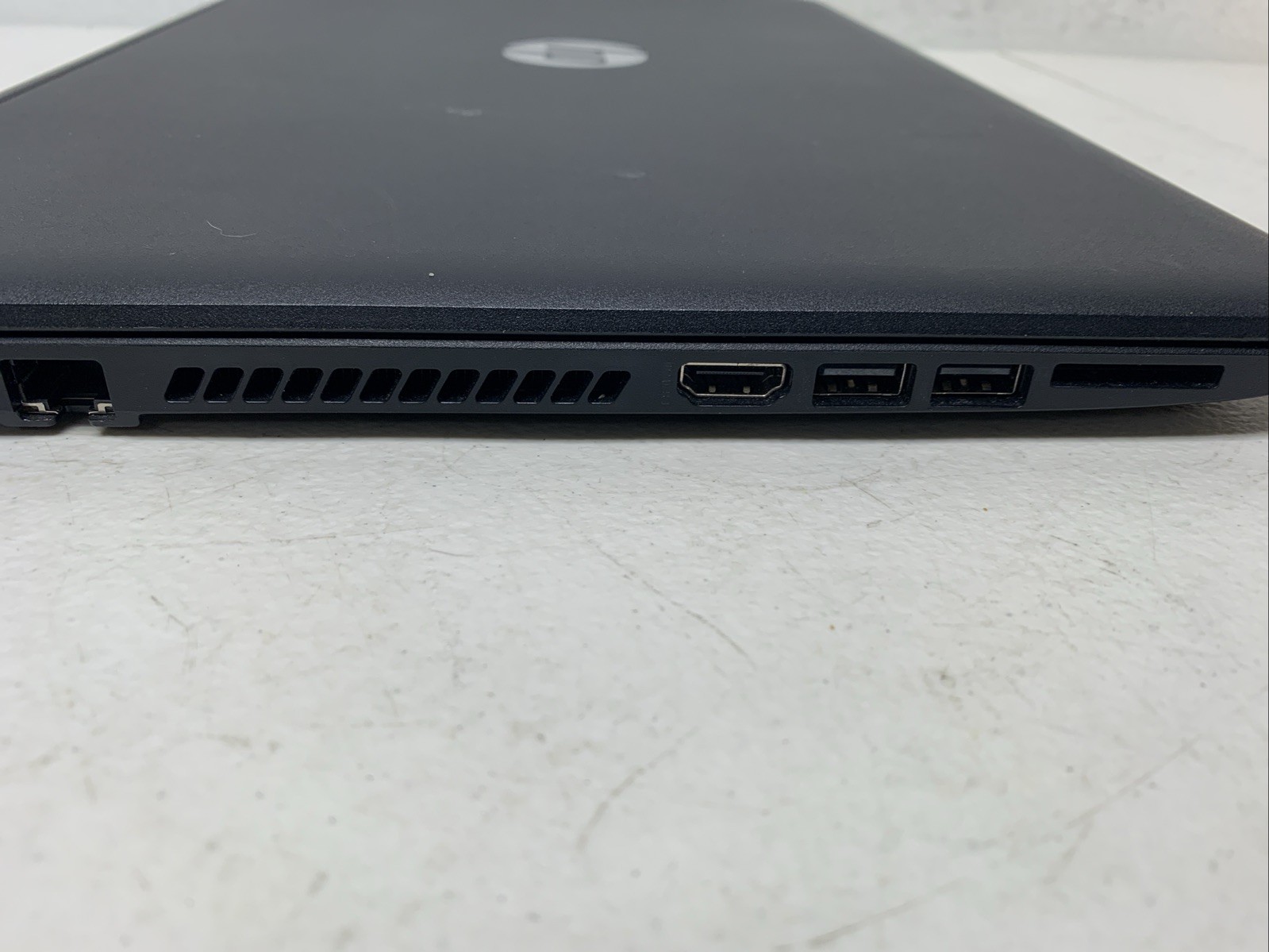 HP 15-notebook Intel Celeron N2830 2.16GHz 4GB Ram 500gb Hdd Wi 10 Home Need Ba