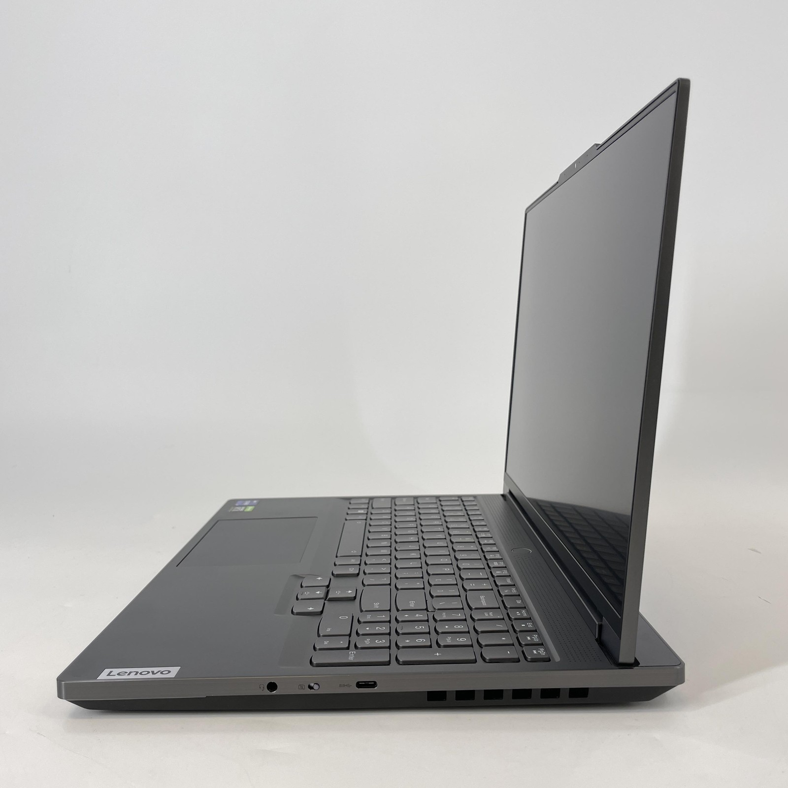 Lenovo Legion 7i 16 Gray 165Hz QHD+ 2.3 GHz i9-12900HX 32GB 2TB SSD RTX 3080 Ti