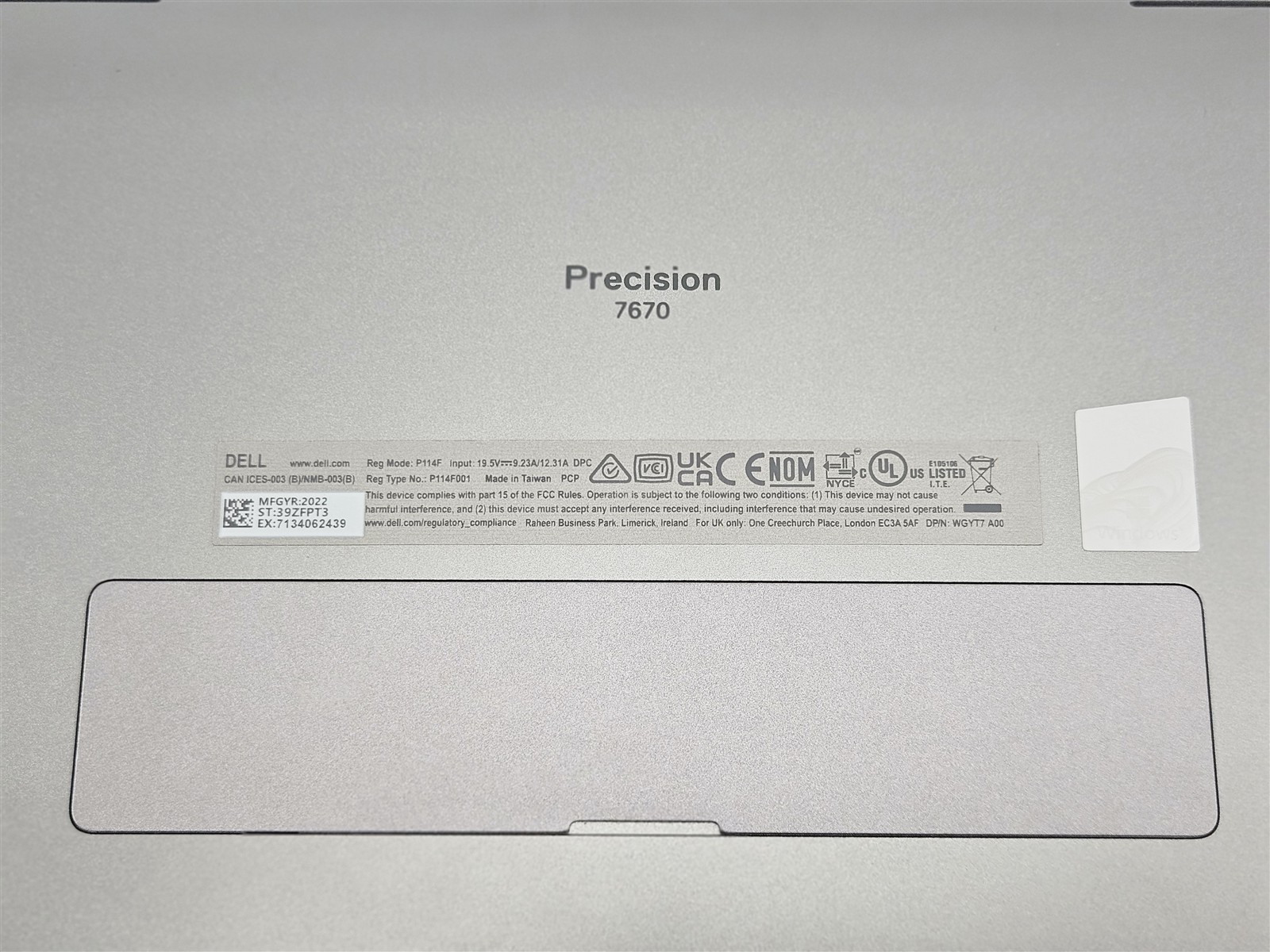 Dell 16″ Precision 7670 64GB RAM 2TB SSD i9-12950HX RTX A2000 Workstation