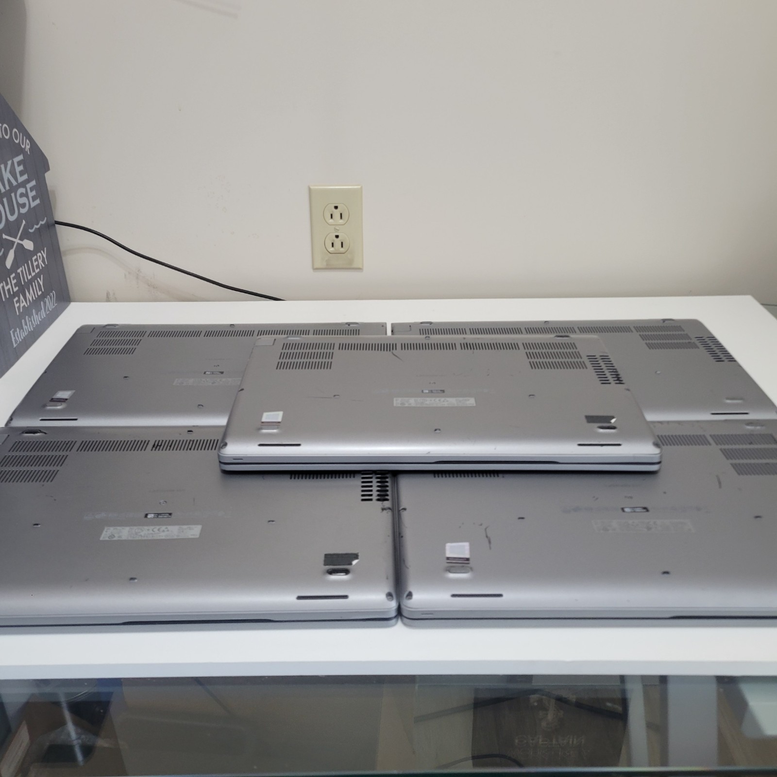 5 Available DELL LATITUDE 5511 | CORE I7-10850H 2.70 GHZ | 512GB | 16GB | WIN11P