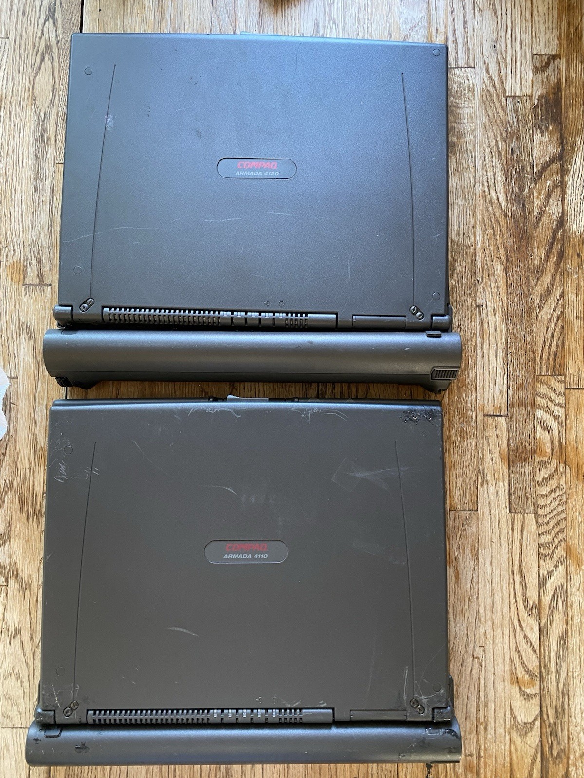 Lot of 7 Computer Laptops/Desktop for Parts/Repair Apple Ipad HP Dell Compaq