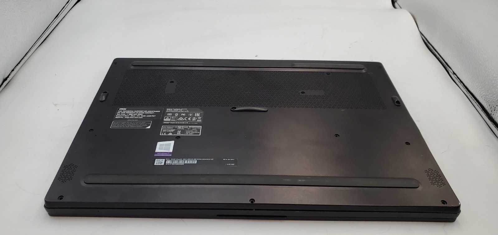 MSI GS65 Stealth 8GS-005US Laptop MS-16Q4 i7-8th Gen No SSD/BAT Boot 2 BIOs