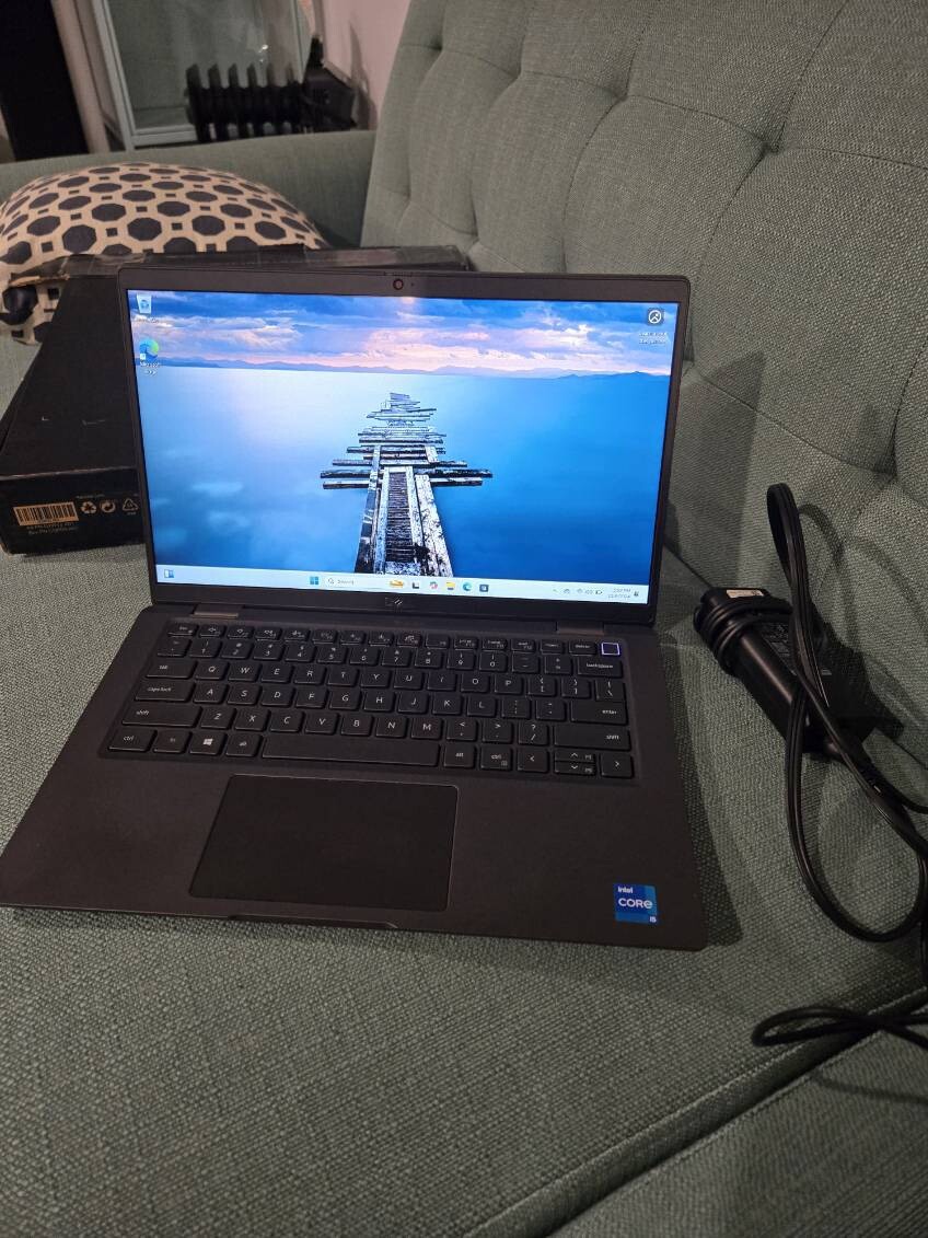 Dell Latitude 7420 i5 1145G7 1.5GHZ 8GB 256GB SSD 1080P 11 Pro