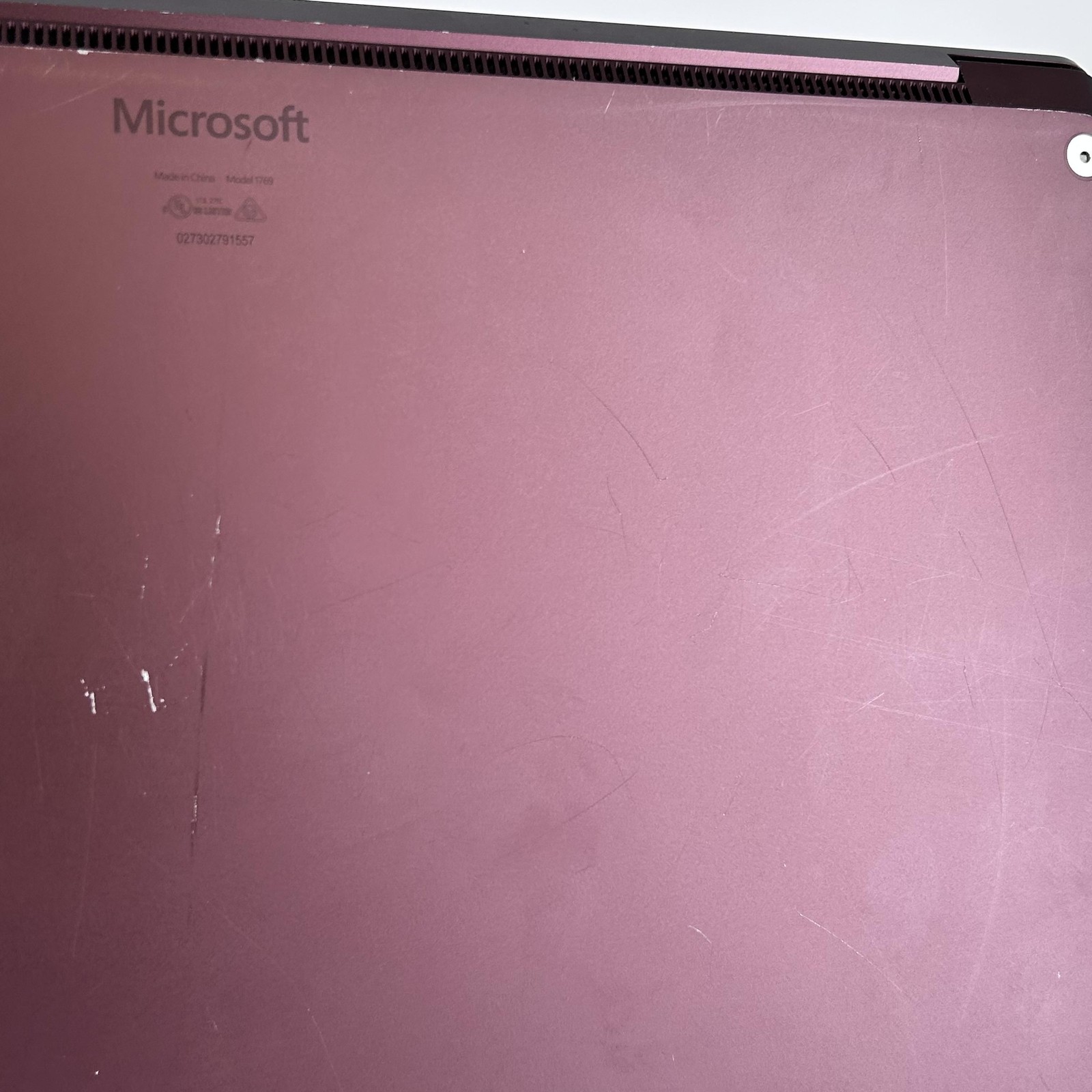 Microsoft Surface Laptop 2 13.5 2K TOUCH i5-8250U 1.60GHz 8GB 256GB SSD Good