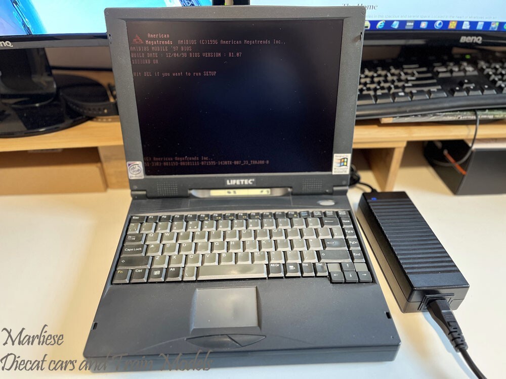 Lifetec LT-9886 Laptop 98MB RAM 3.2GB HDD Win 98 W/ Ethernet & Modem PCMCIA_Rare